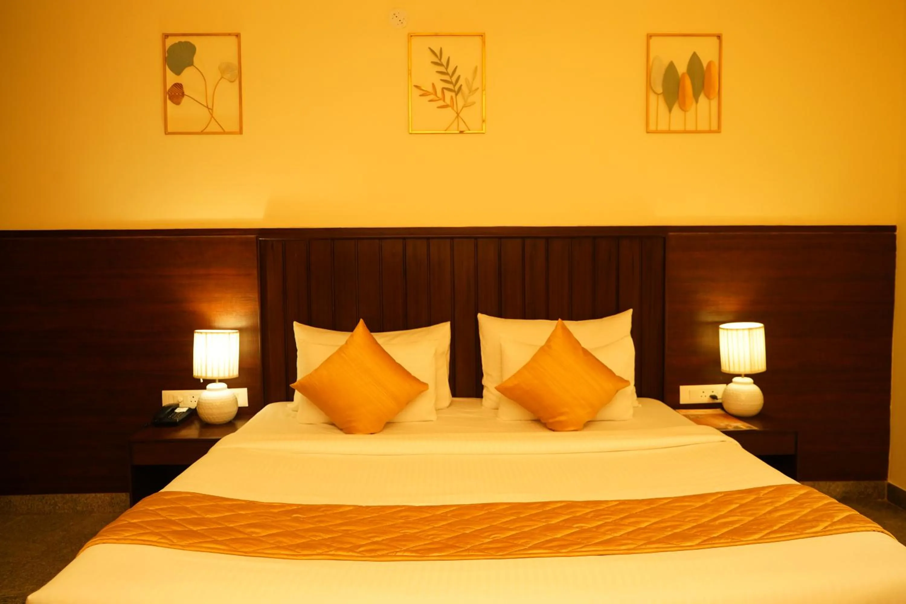 Bedroom, Bed in DNC Shevaroys Resorts & Spa