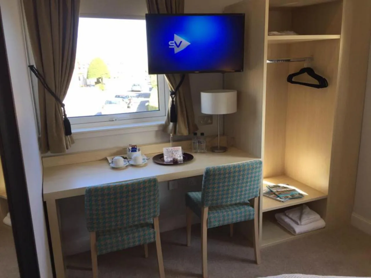 TV and multimedia in Corriegarth Hotel