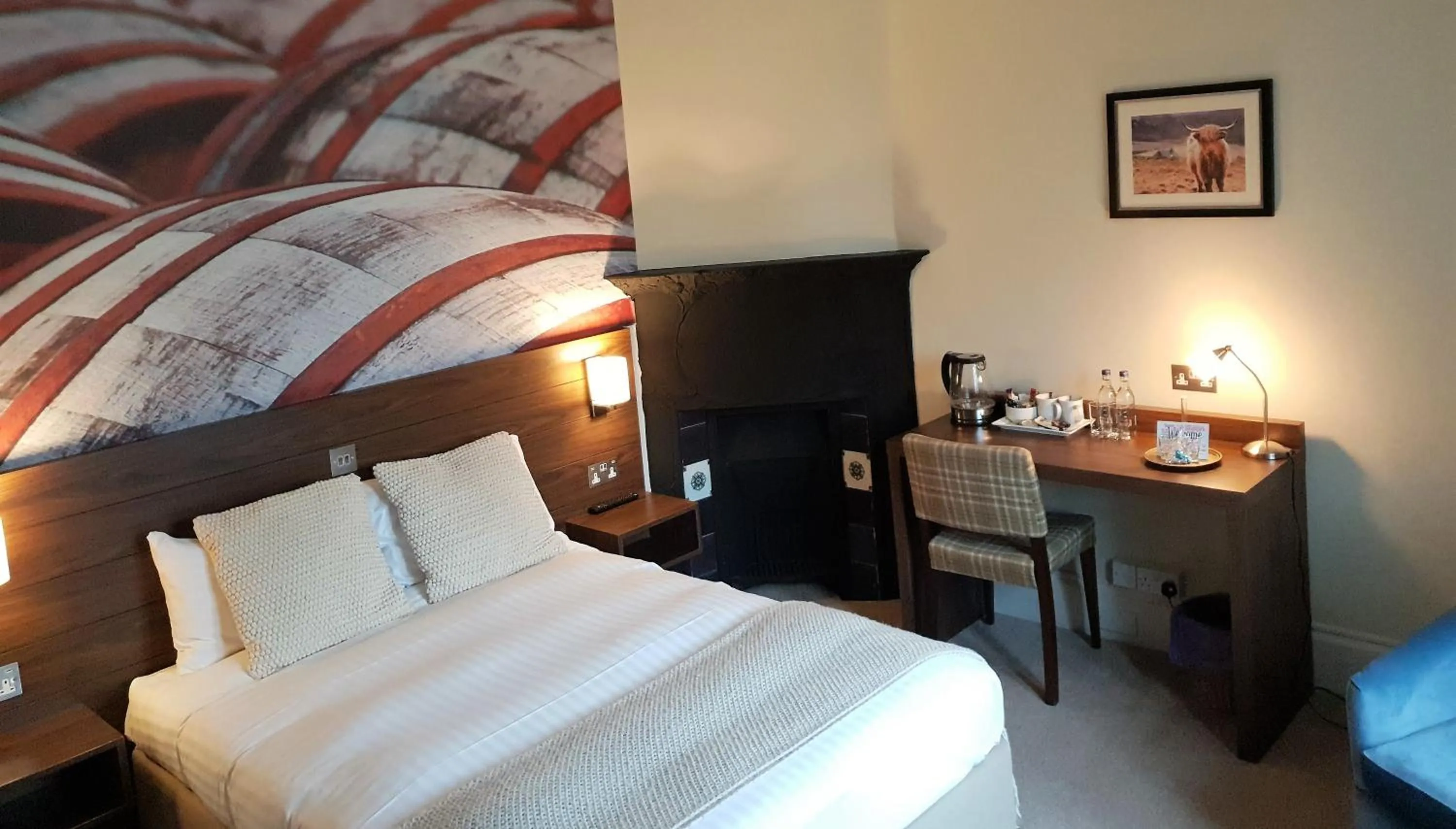 Bed in Corriegarth Hotel