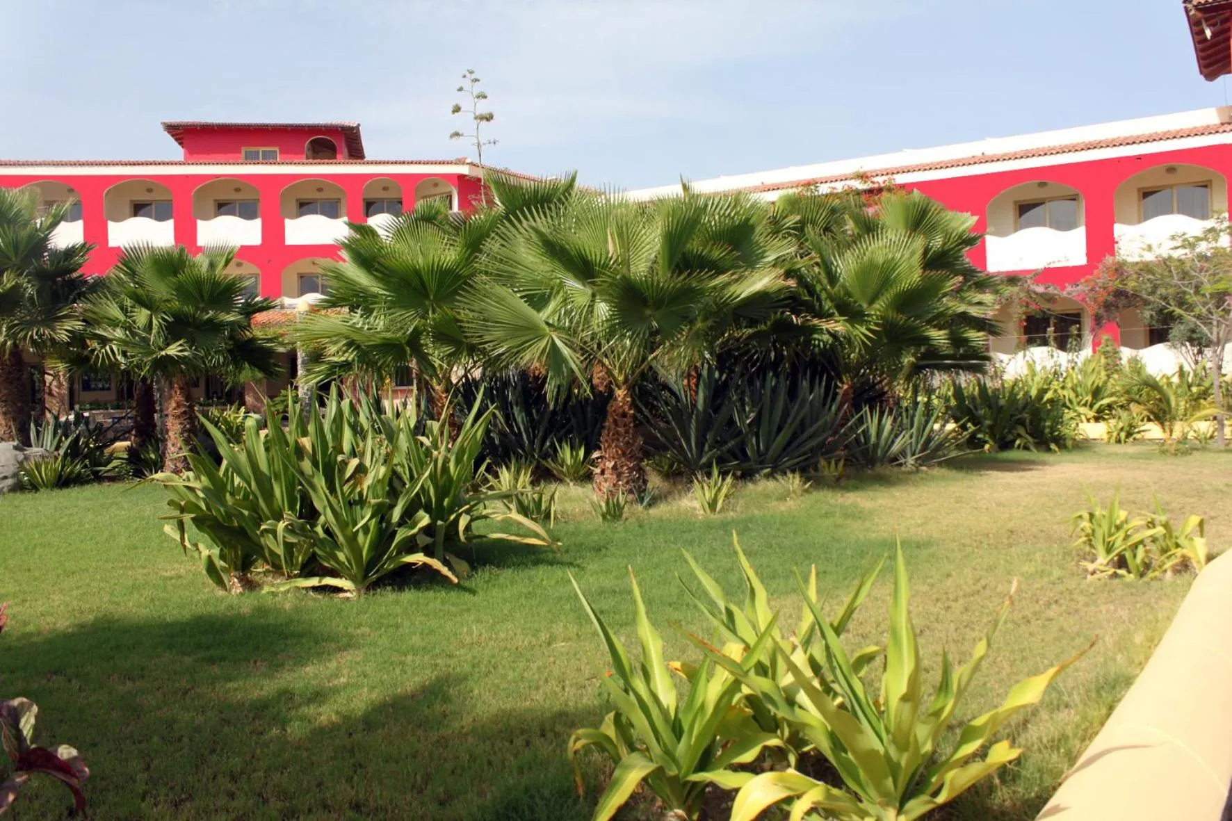 Property building in Hotel Santantao Art Resort