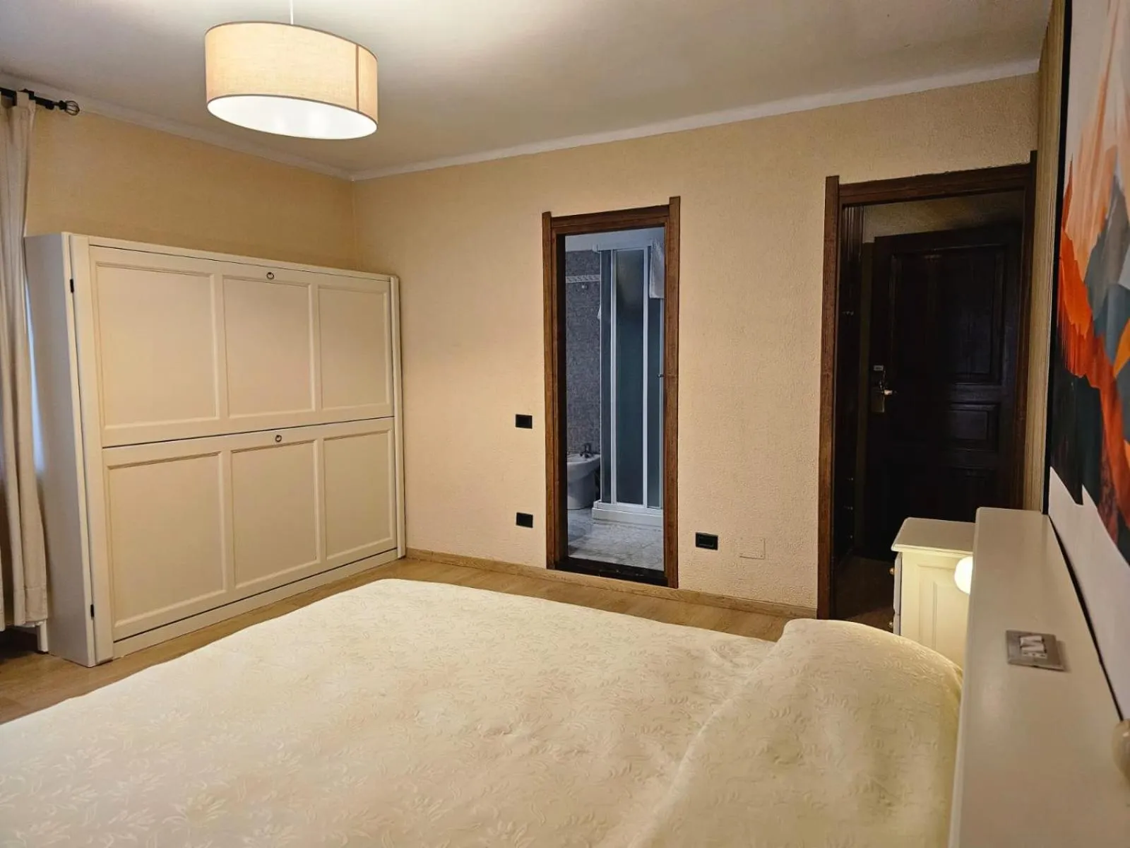 Bed in Hotel Bucaneve