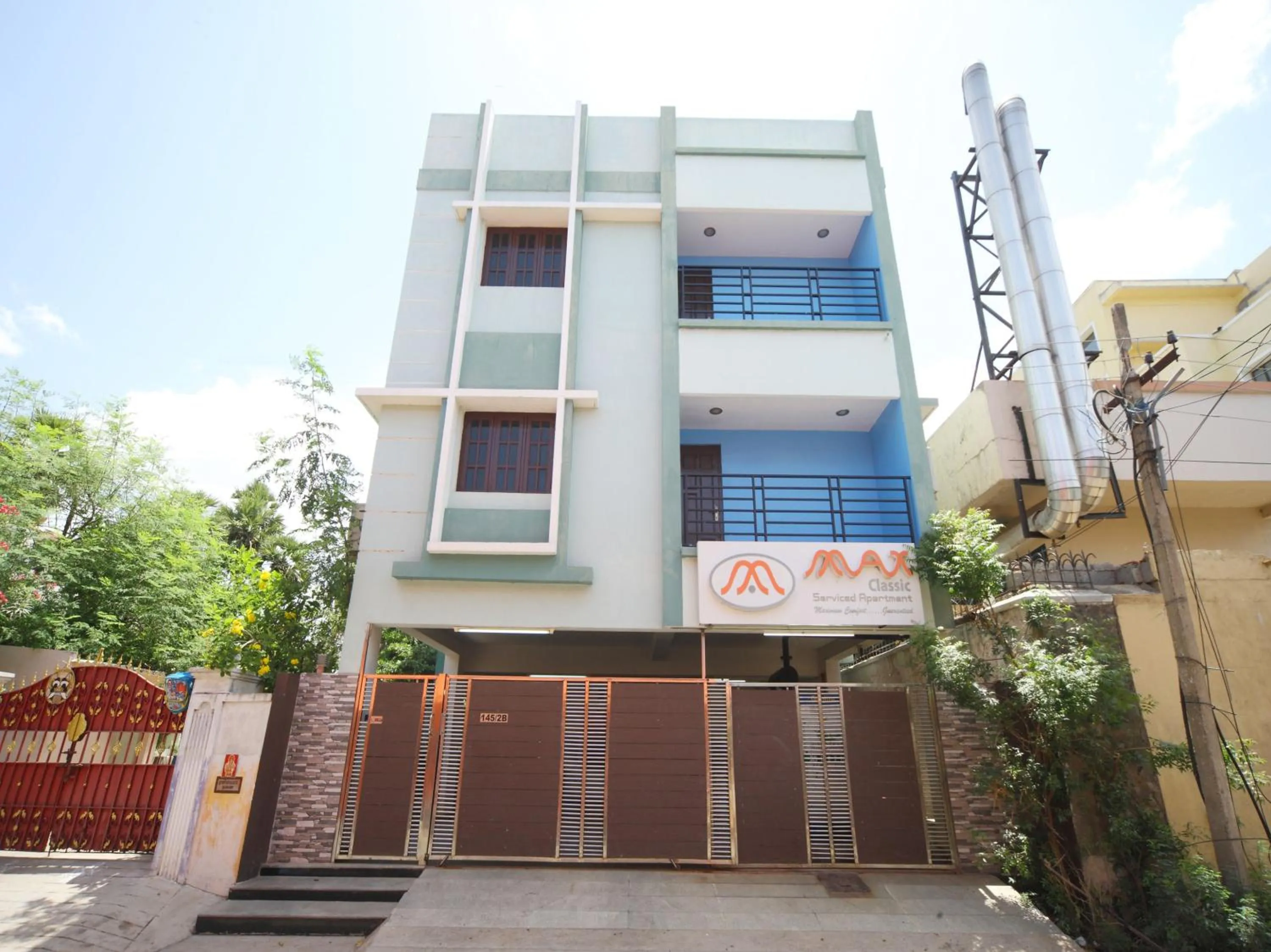 Facade/entrance in Max Classic Serviced Apartment