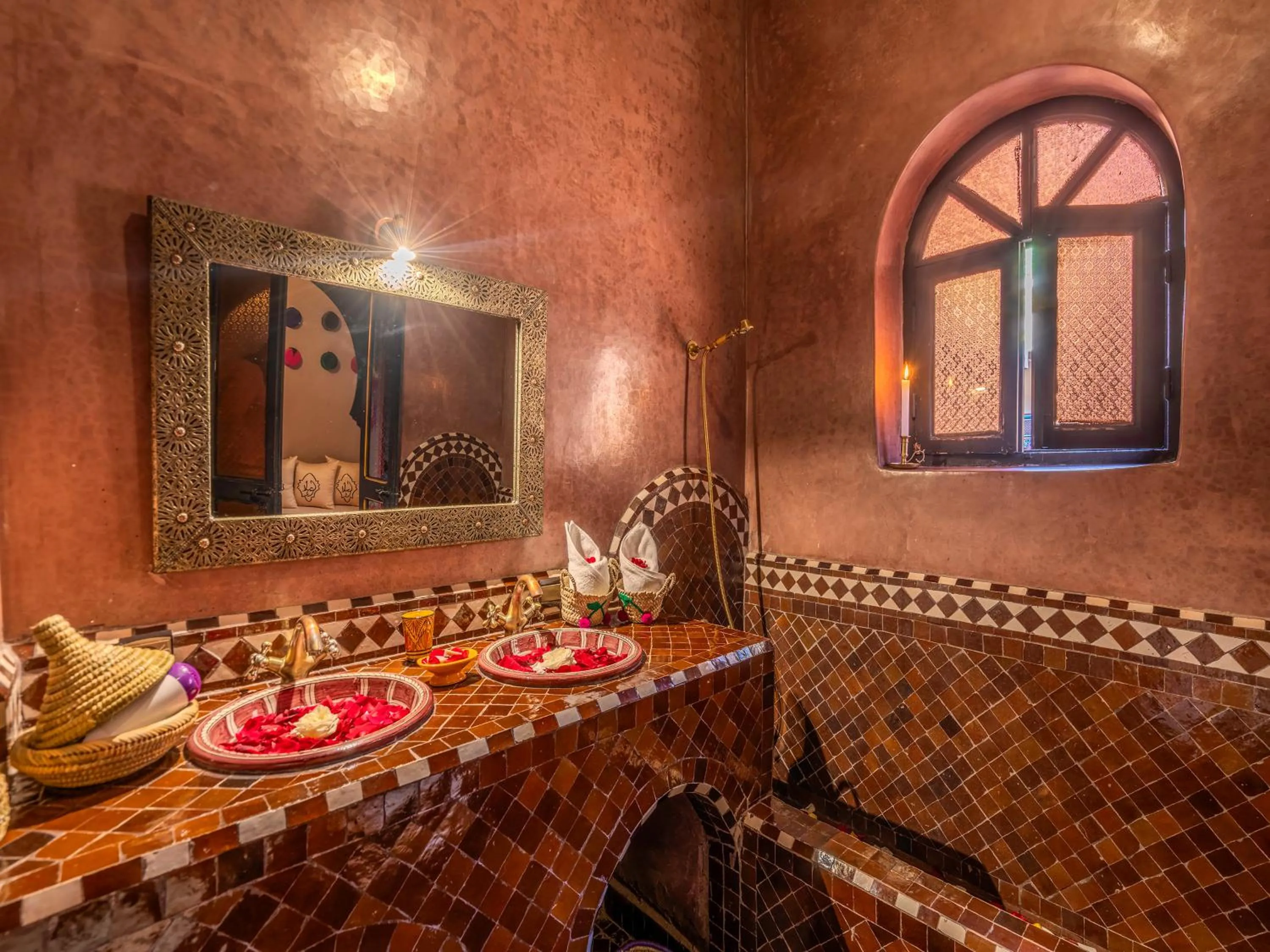 Bathroom in Riad Irhalne