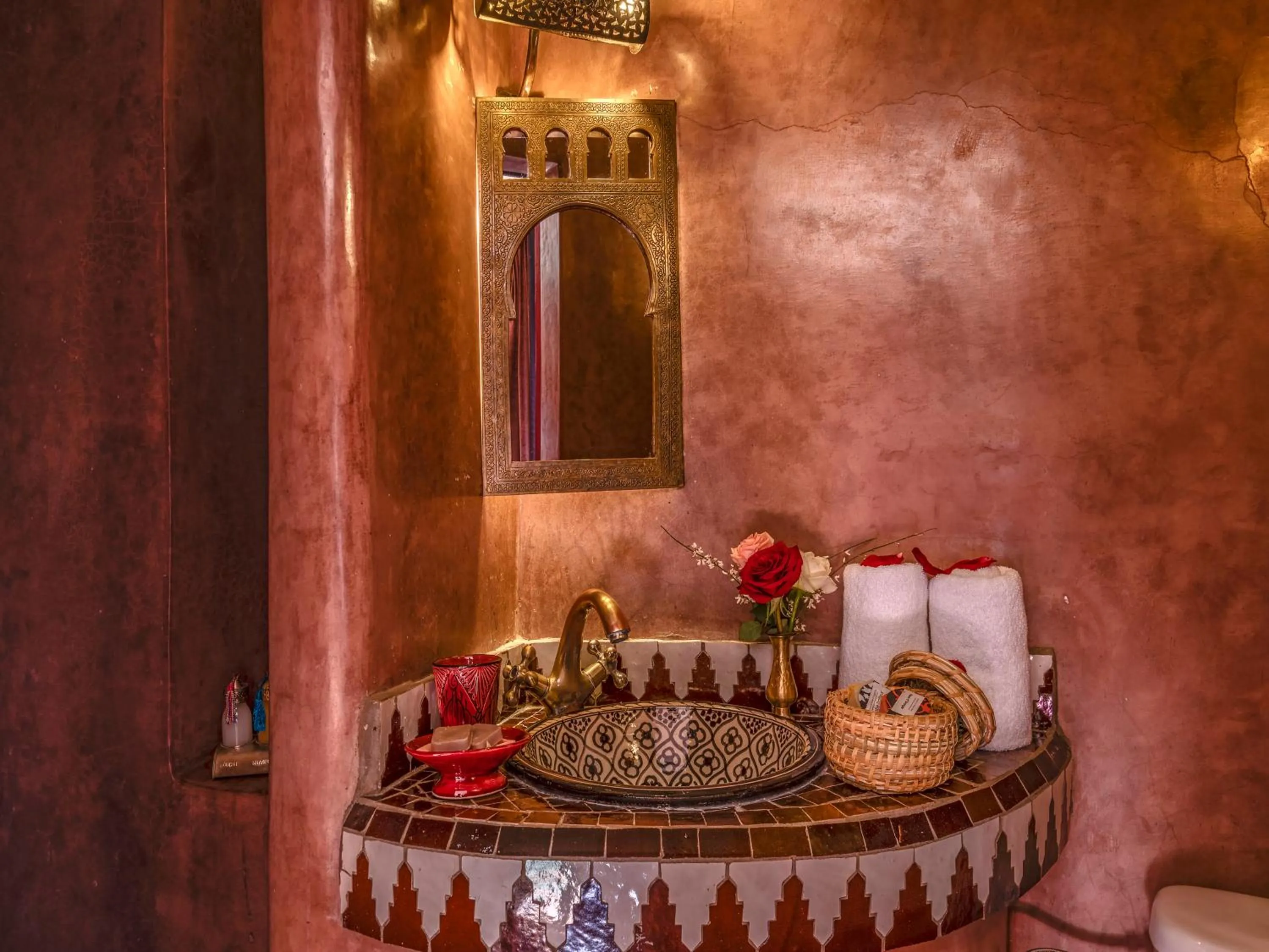 Bathroom in Riad Irhalne