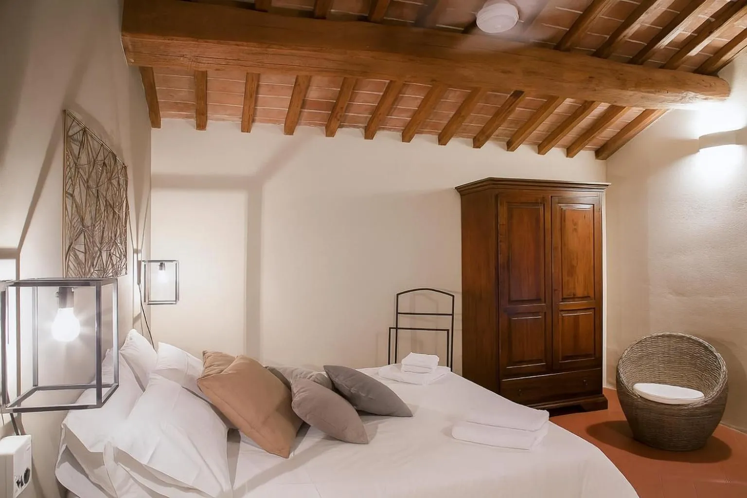 Deluxe Double Room in Palazzo Massaini - Cavarciano