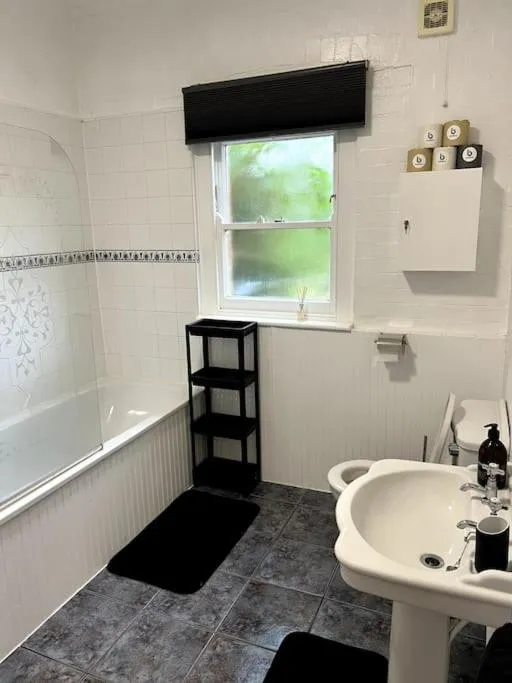 Bathroom in Kenton Mill Farm