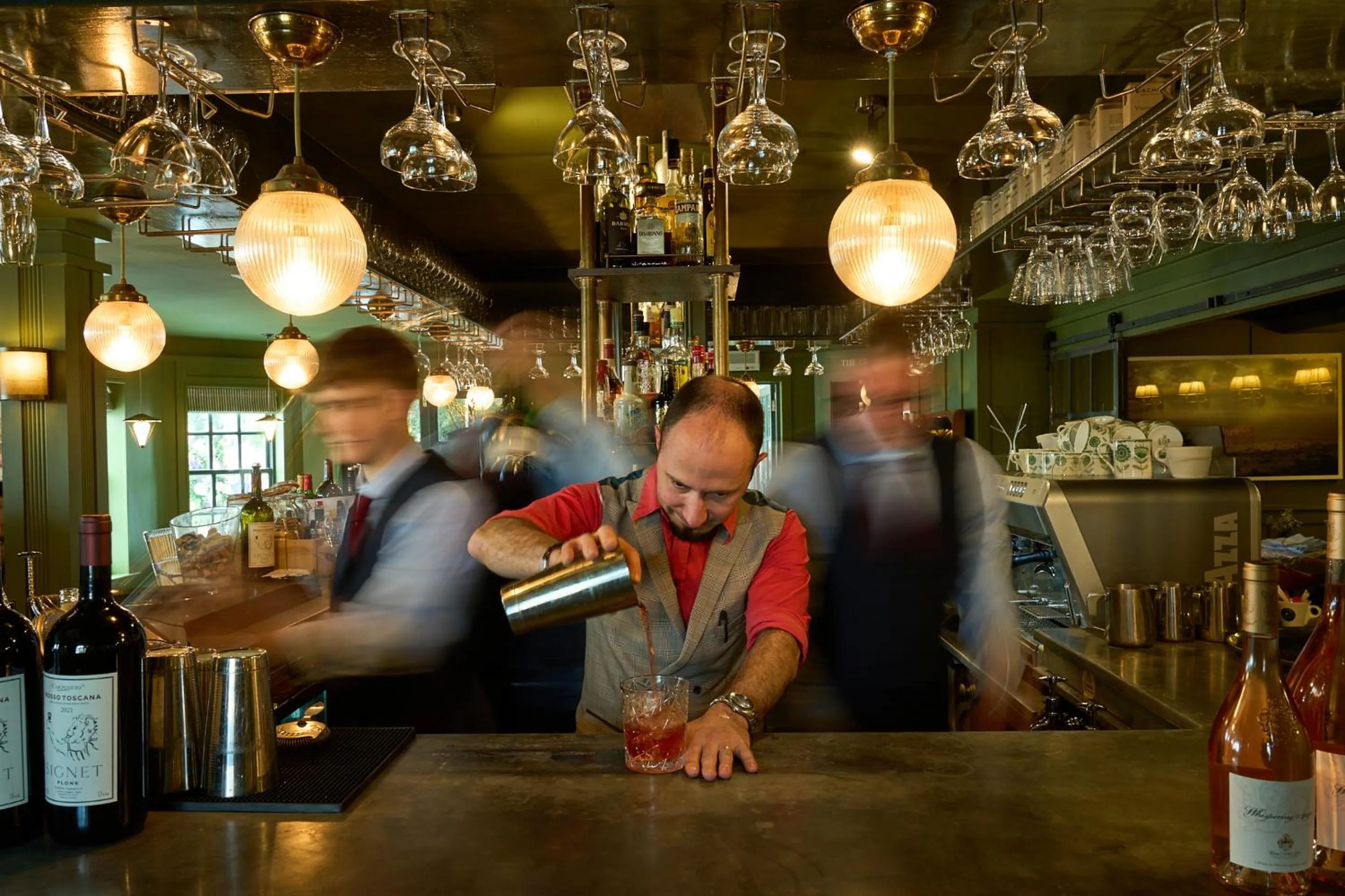 Lounge or bar in The Mitre, Hampton Court