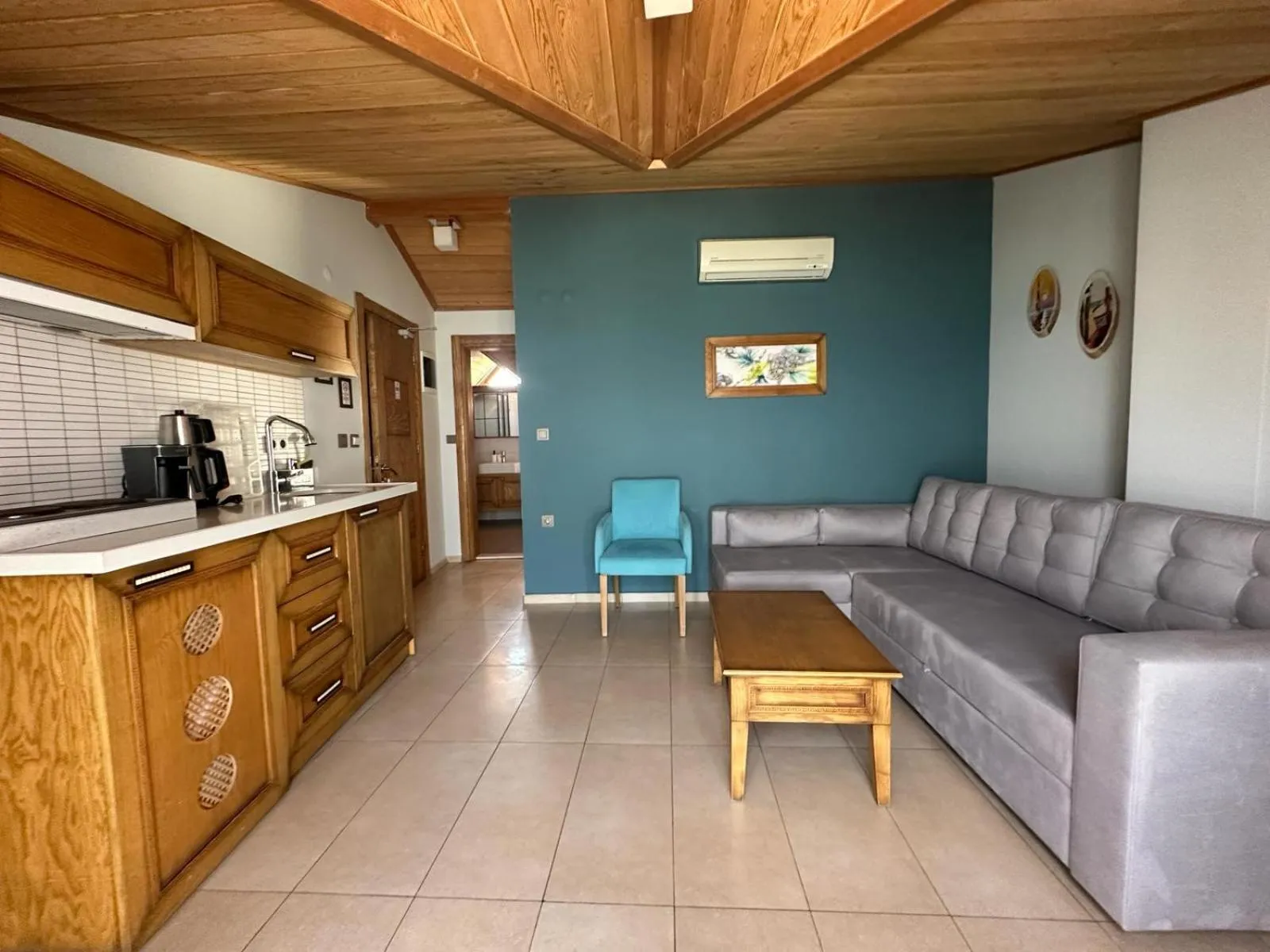 Living room in Veziroğlu Apart