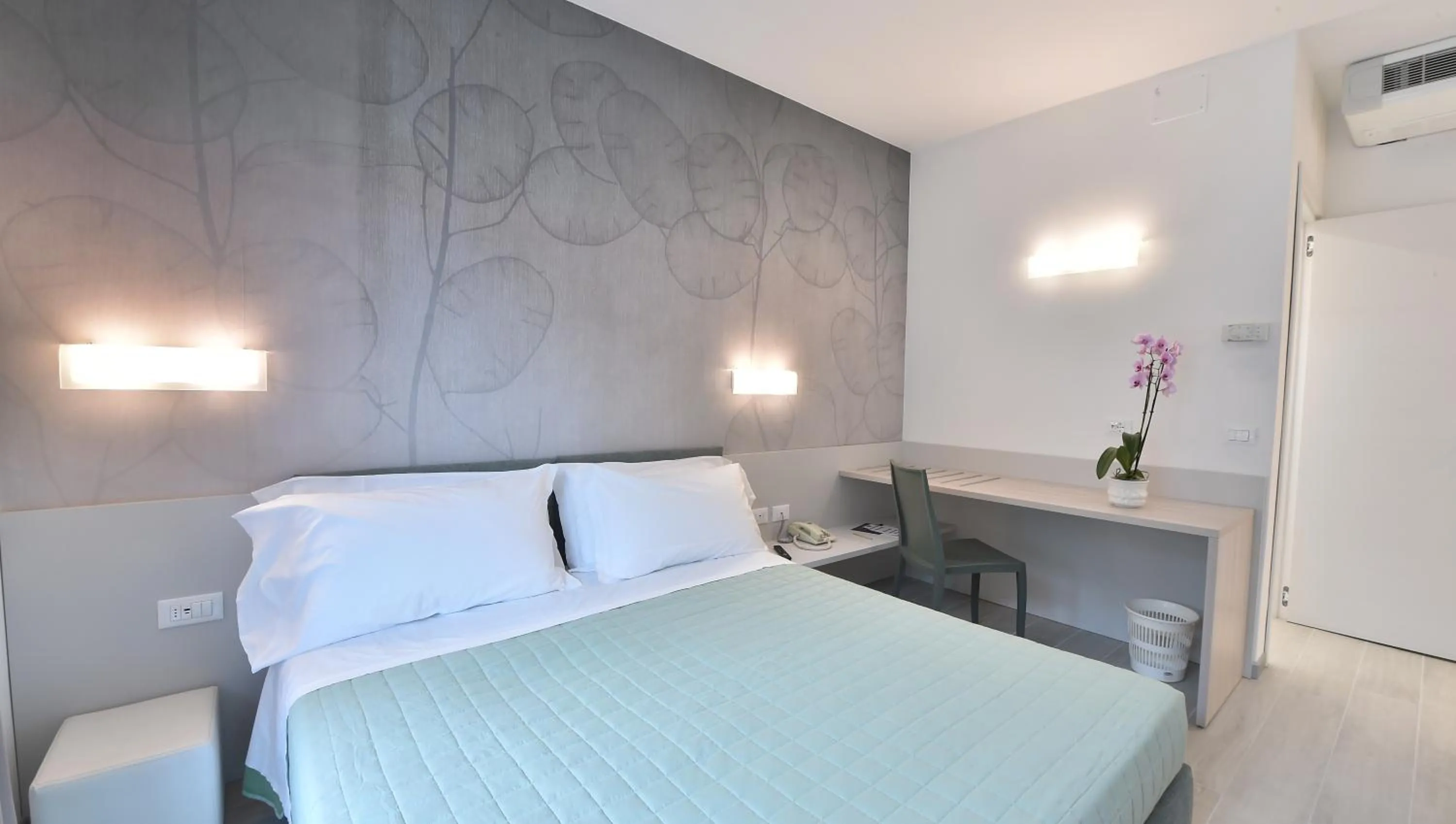 Bed in Hotel Meublè Nazionale