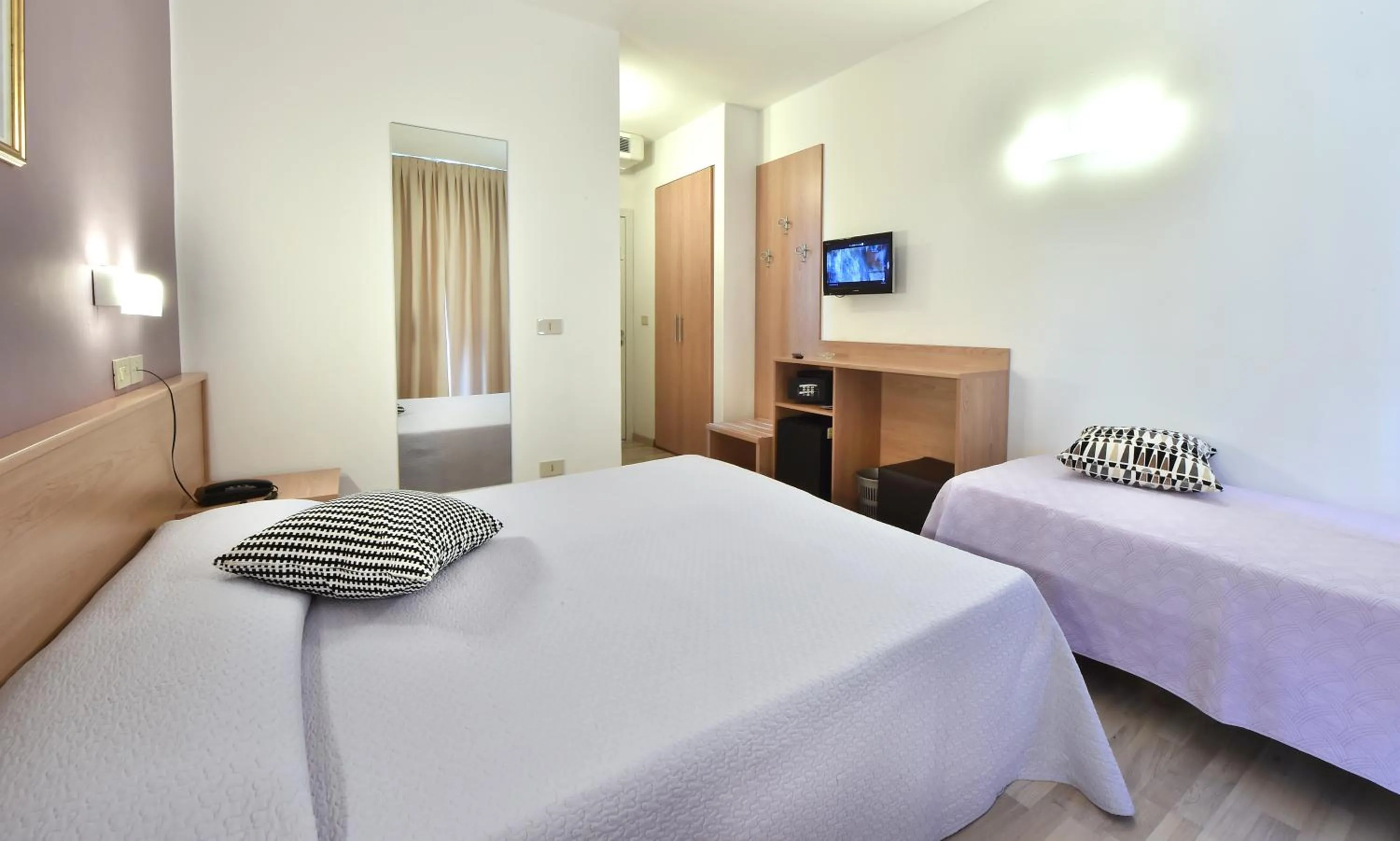 Bed in Hotel Meublè Nazionale