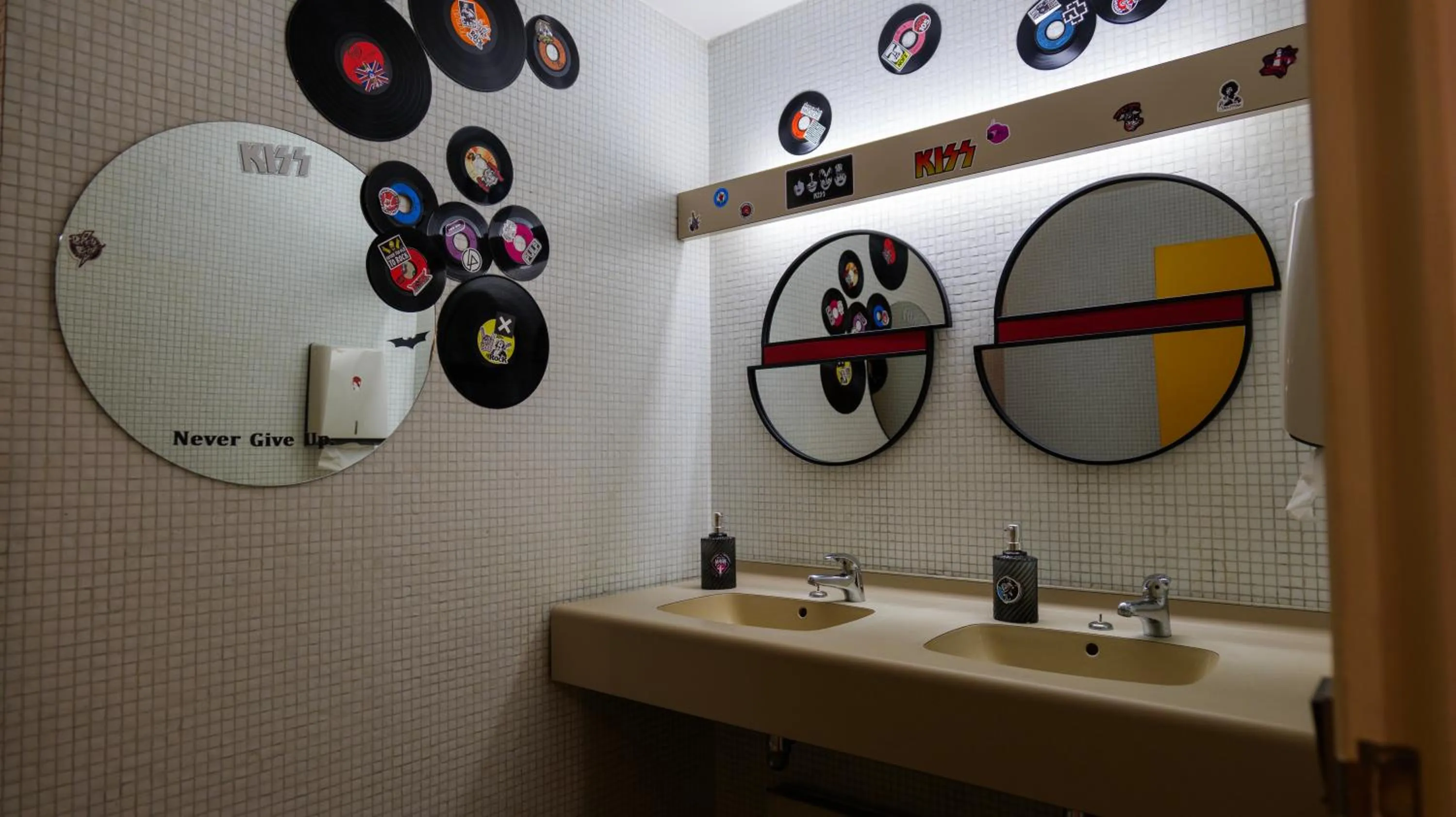 Bathroom in HYP'Hotel