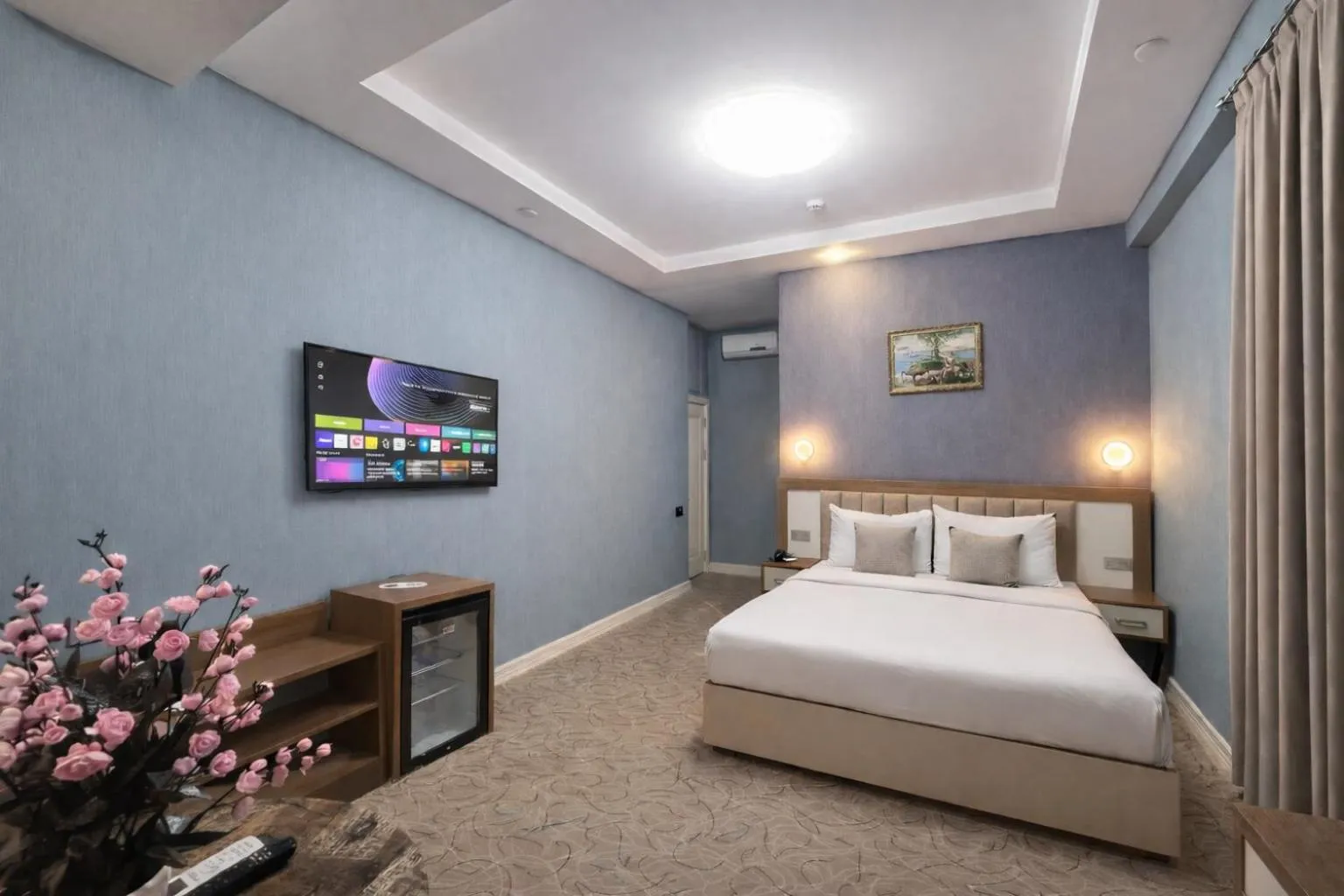 Bed in Royal Meridien Hotel