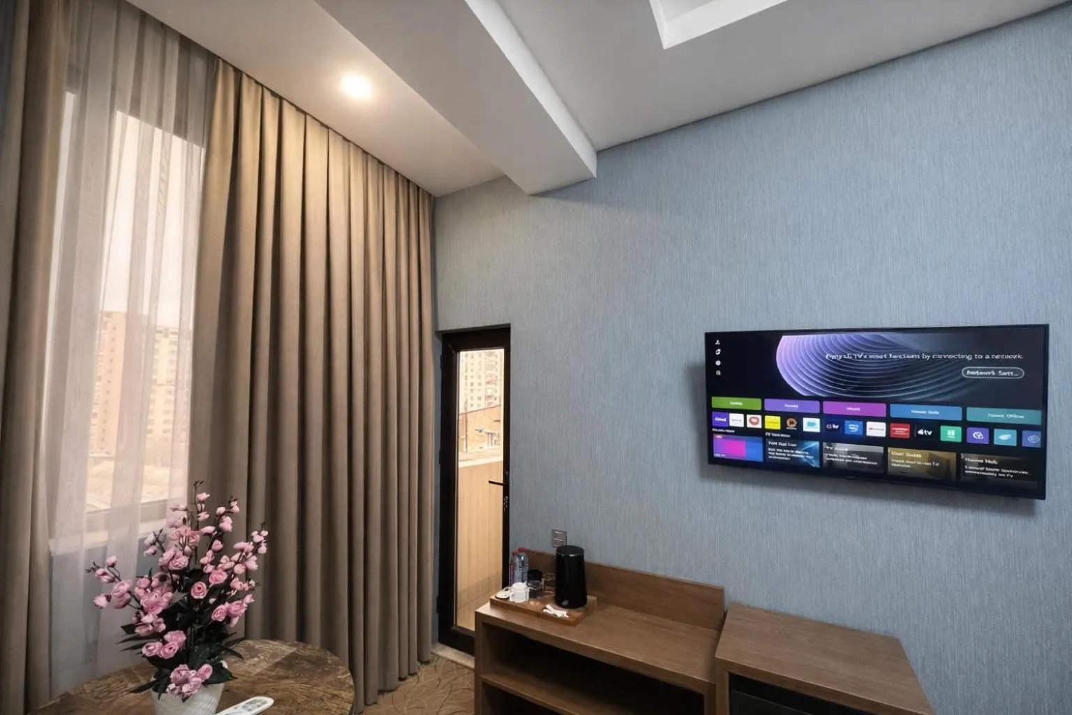 TV and multimedia in Royal Meridien Hotel