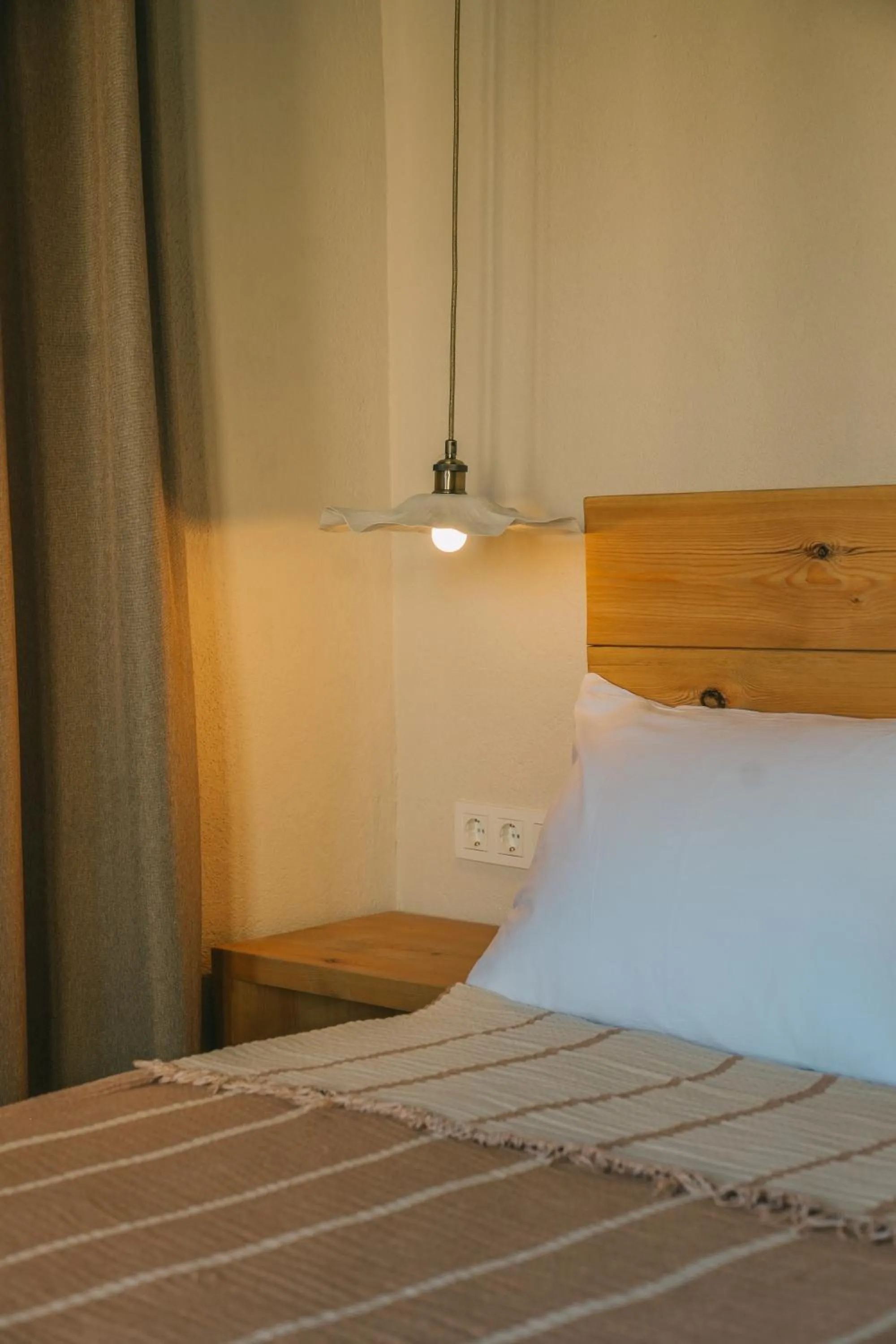 Bed in Nephos Beach Hotel