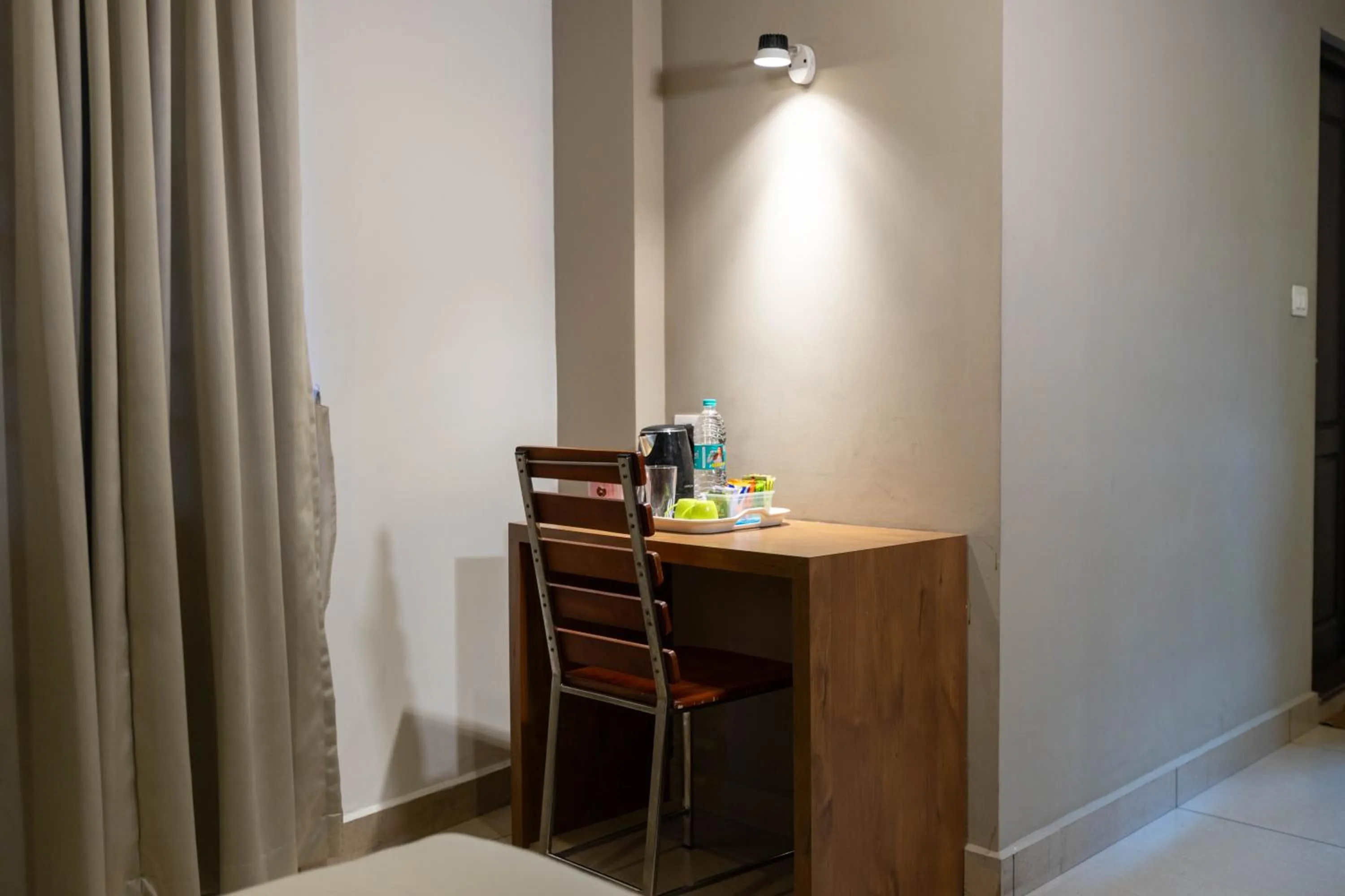 Aryaas Residency Nettoor