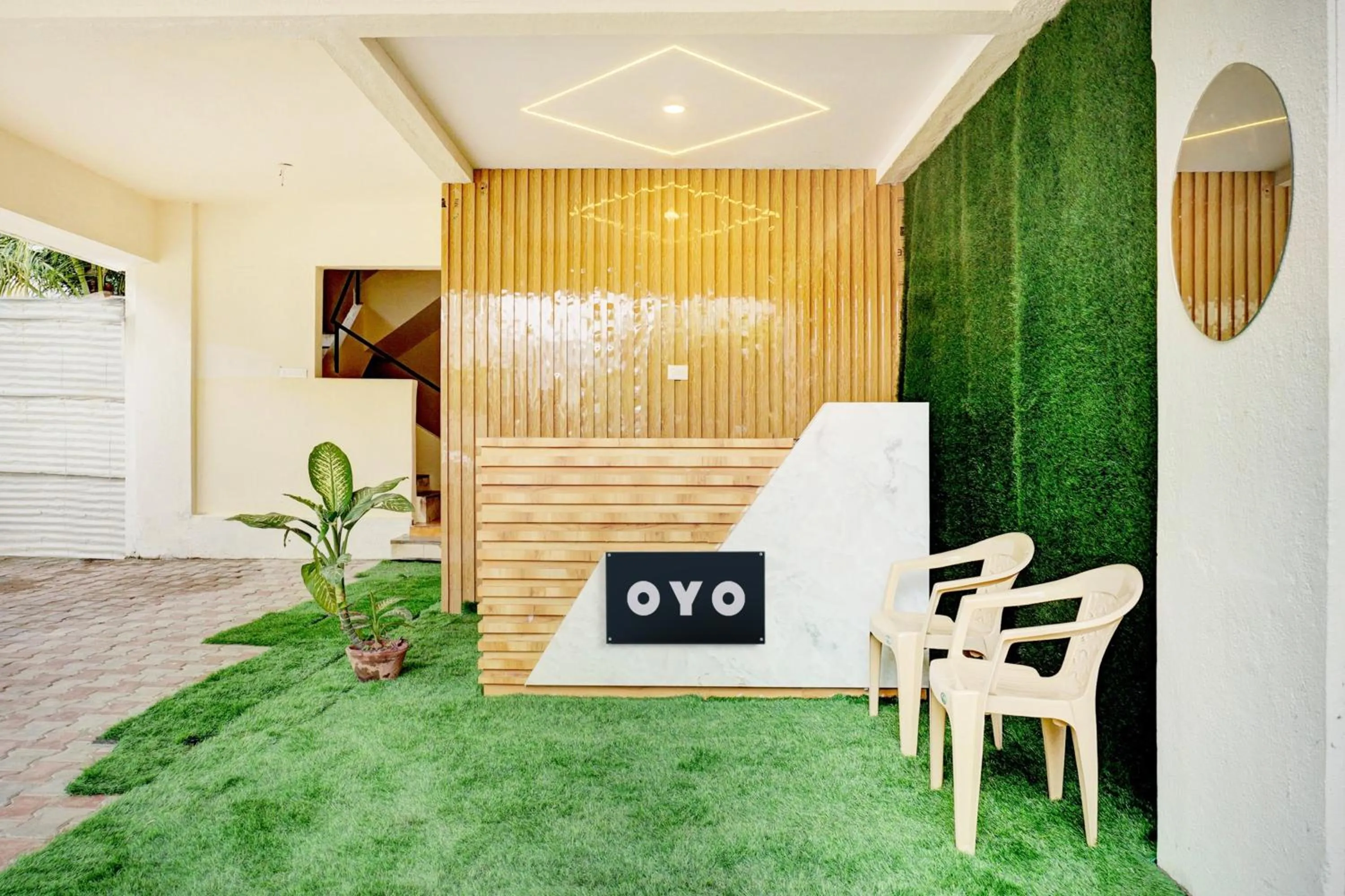 Lobby or reception in Super Hotel O Laxman Nagar Baner