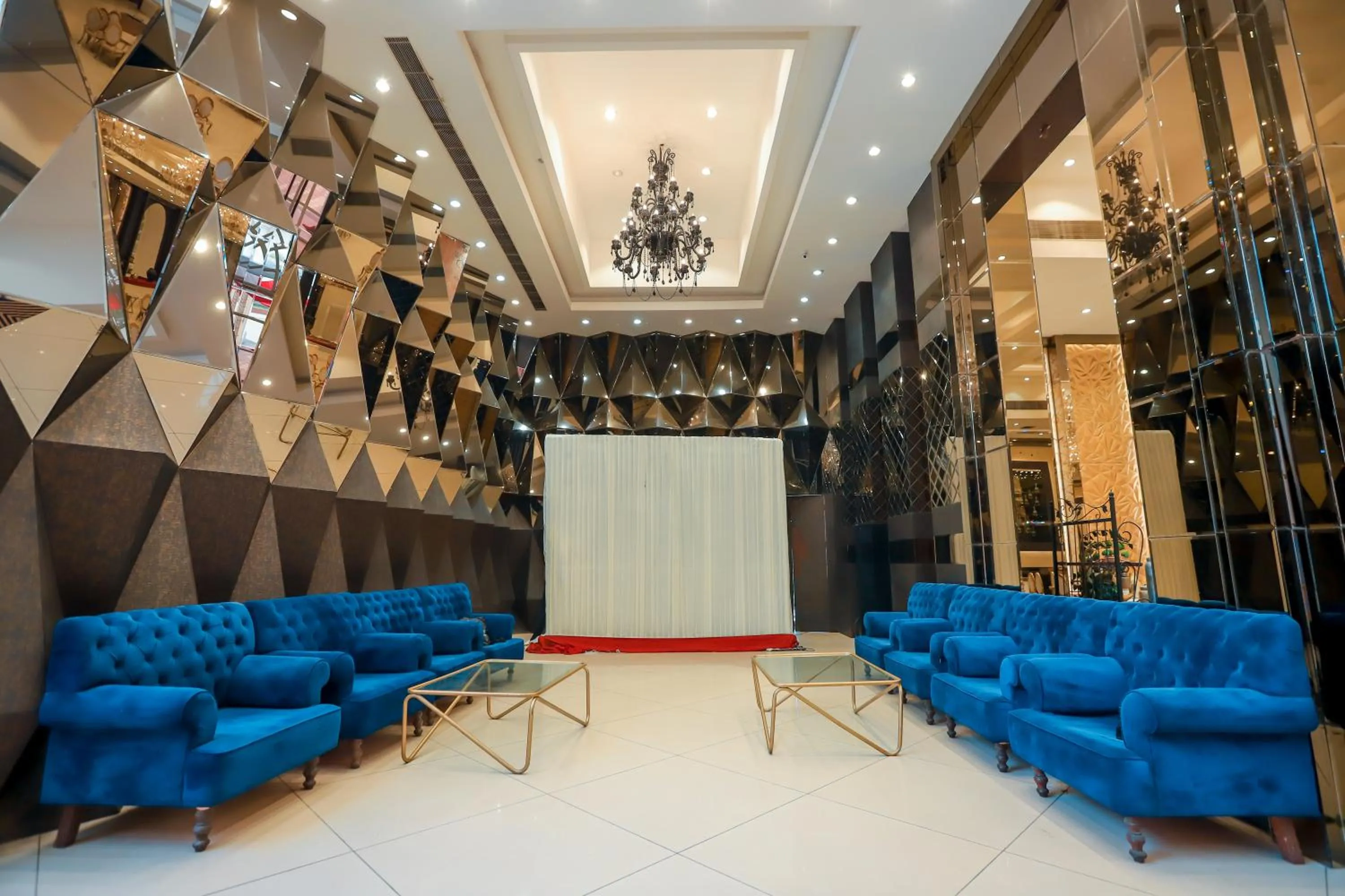 Banquet/Function facilities in Bel-La Monde Hotel Chhattarpur South Delhi