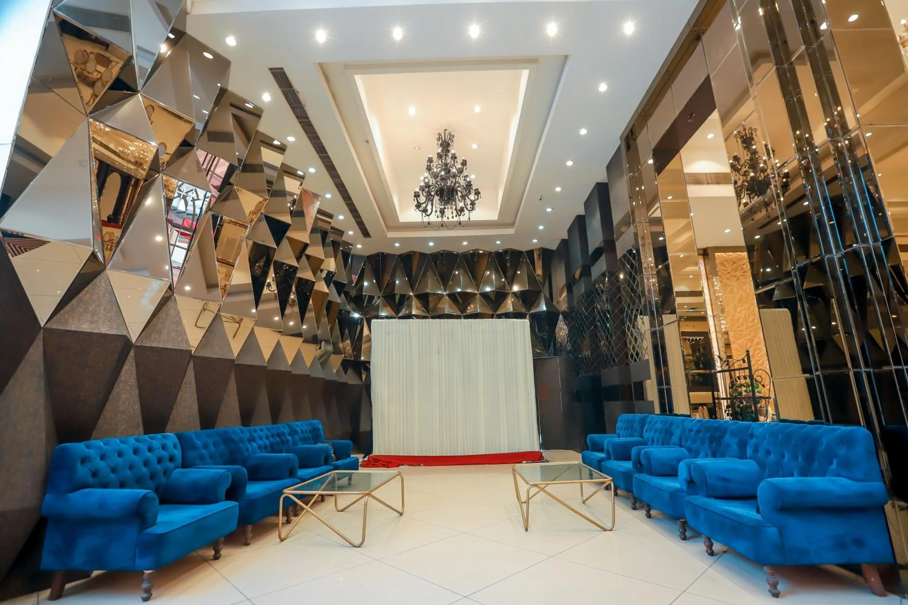 Banquet/Function facilities in Bel-La Monde Hotel Chhattarpur South Delhi