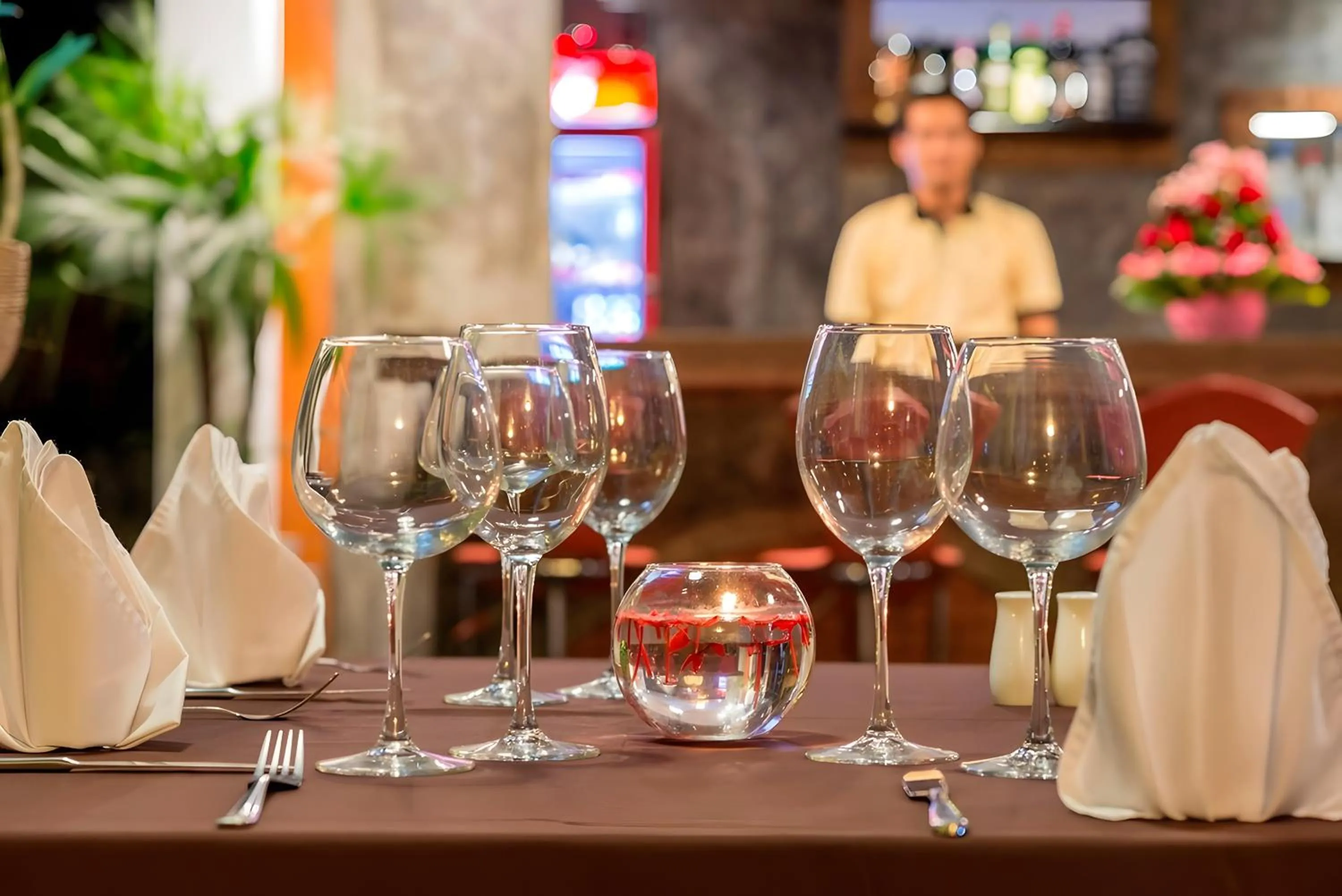 Restaurant/places to eat in YASODHARAPURA Residence