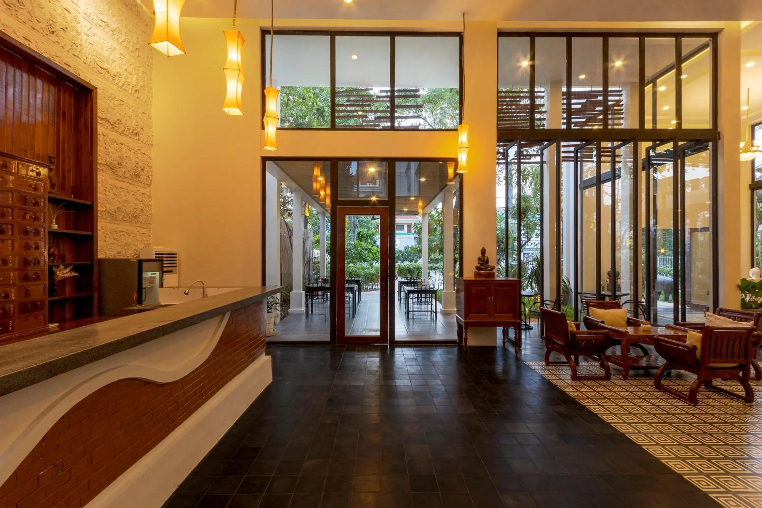 Restaurant/places to eat in YASODHARAPURA Residence