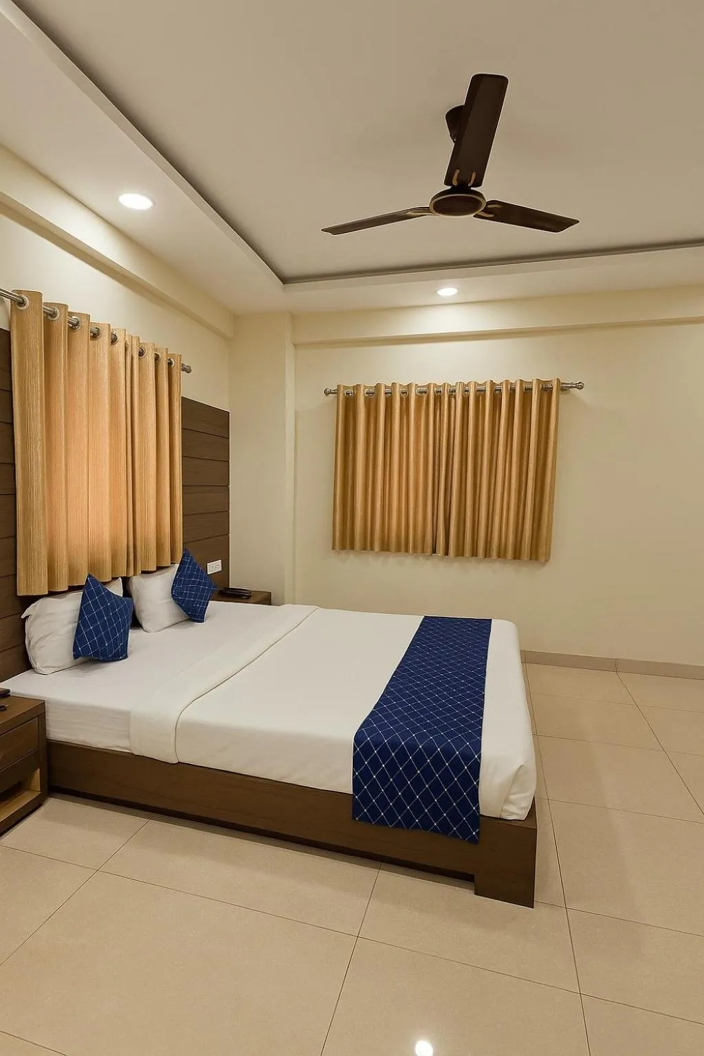 Bedroom, Bed in StayGuru Hotel Atithi