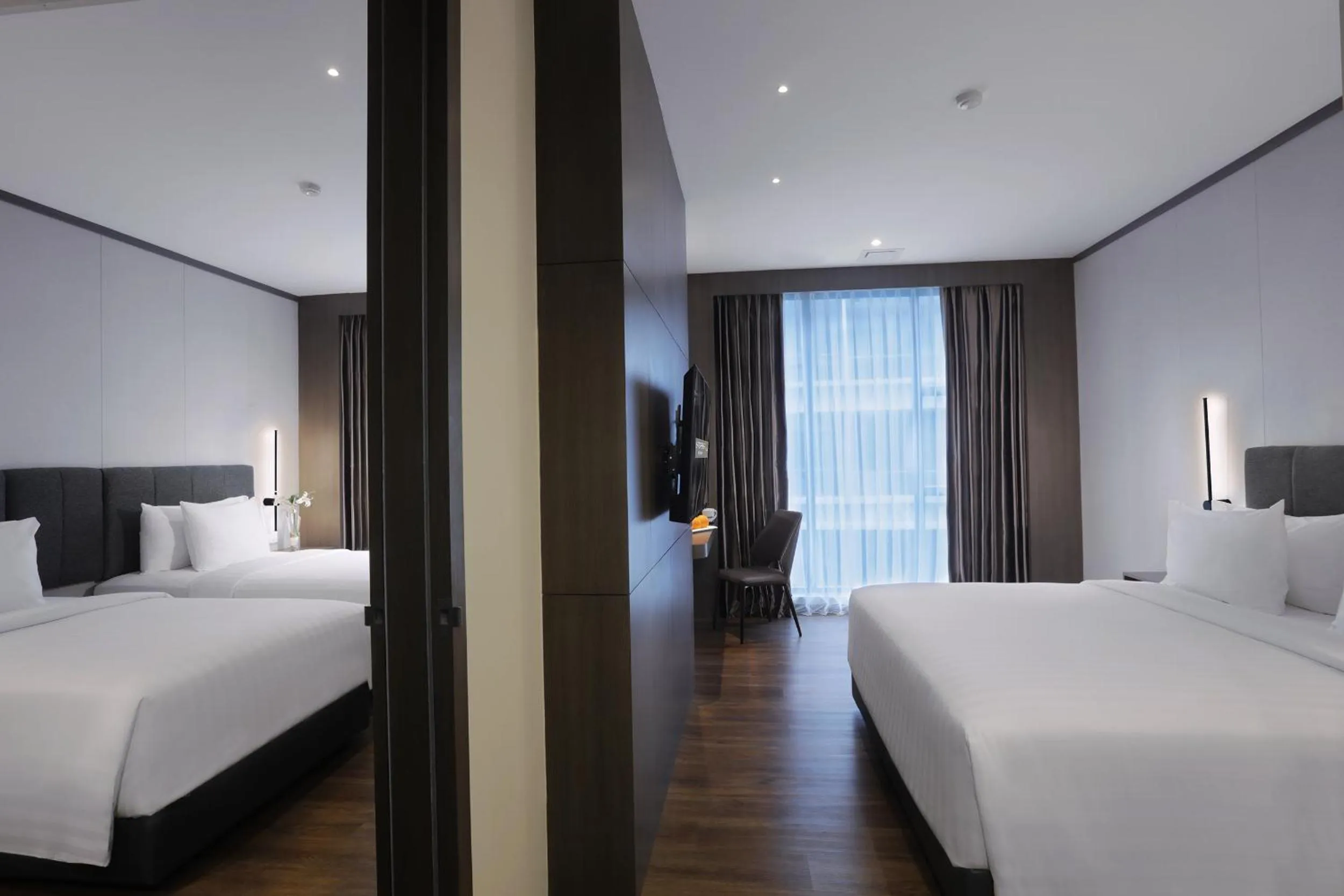 Bedroom, Bed in Harper Premier Nagoya Batam