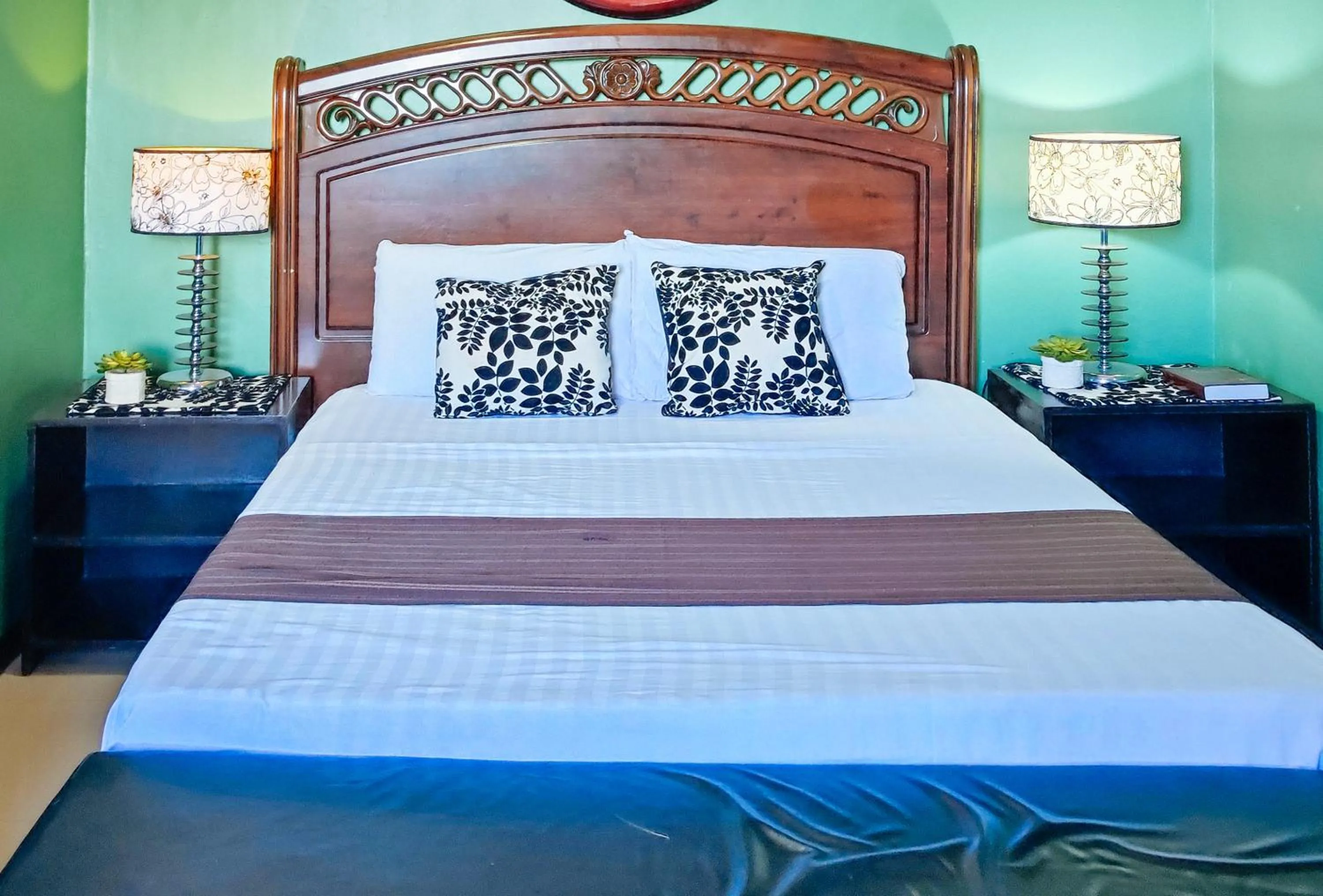 Bed in RedDoorz at Dream Haven Bed & Breakfast