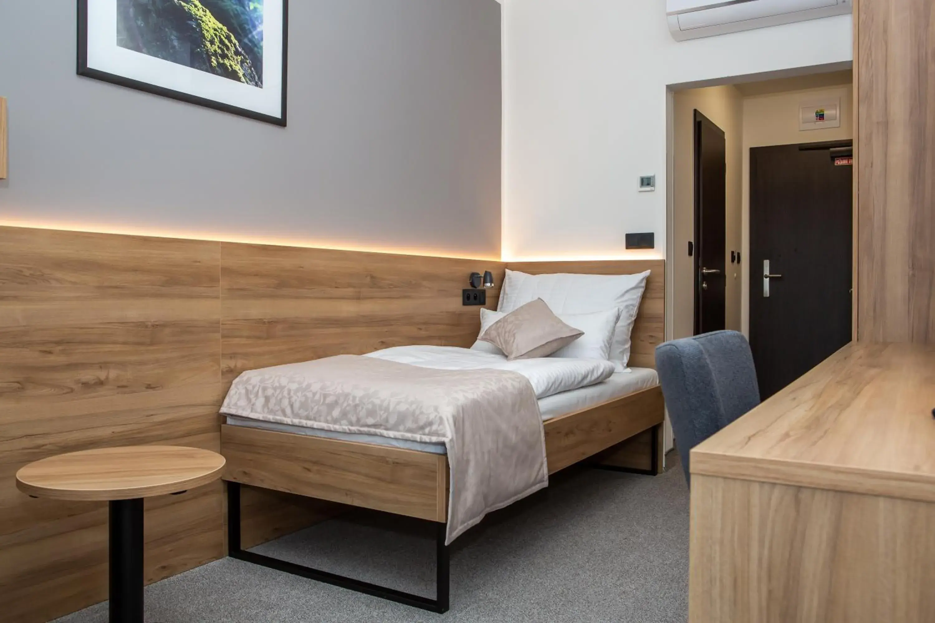 Single Room in Hotel Slovakia Single Room in Hotel Slovakia