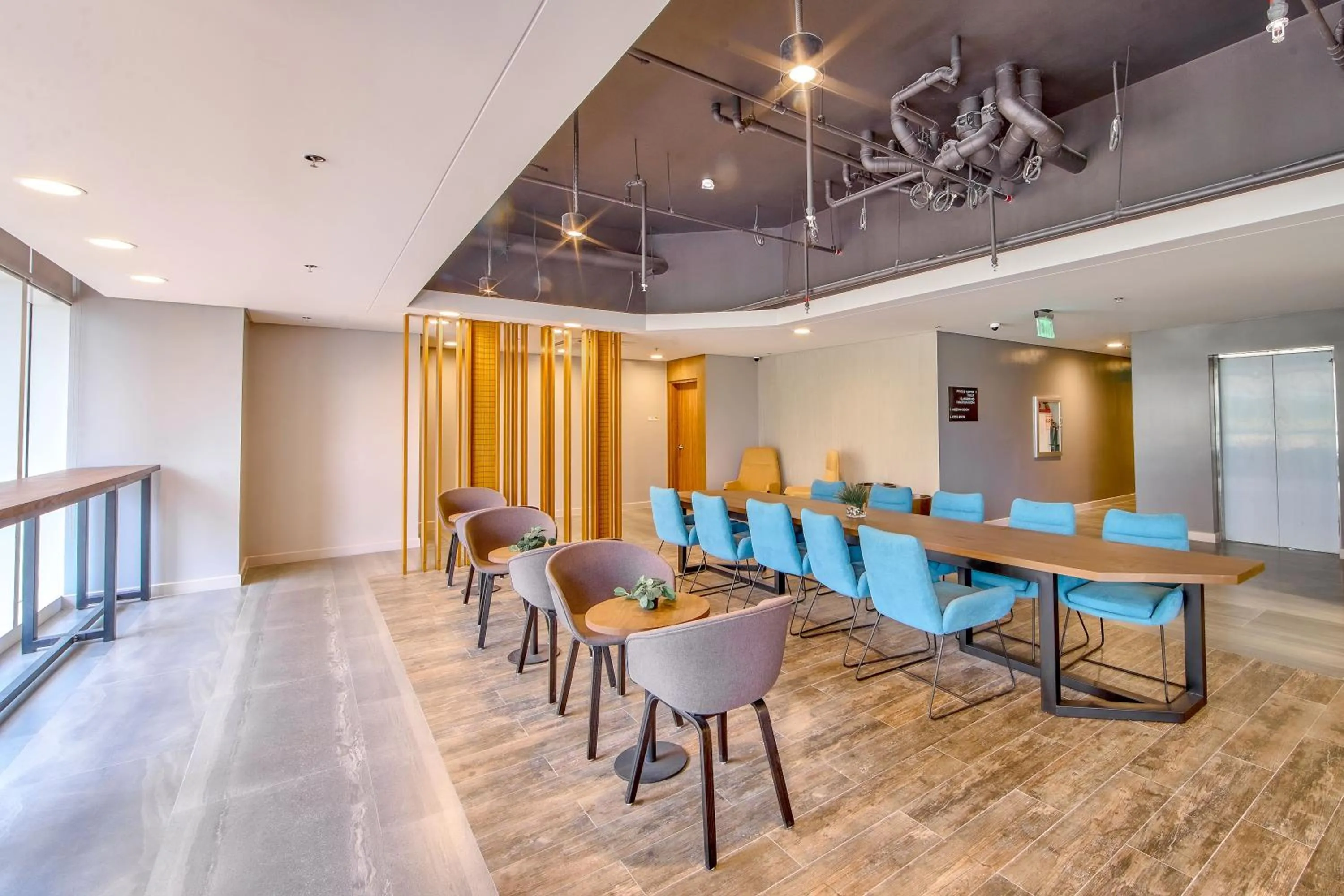 Meeting/conference room in The Connor Serviced Residences Managed by HII