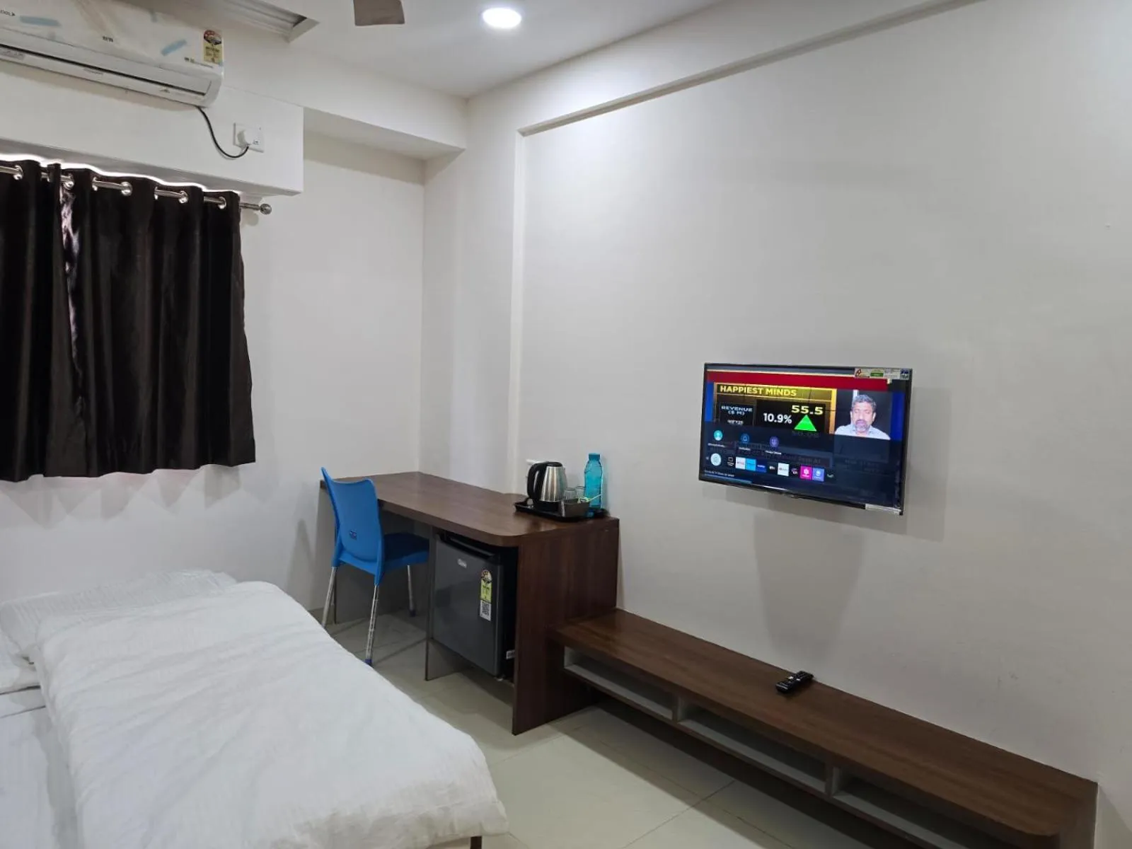 TV and multimedia, Bed in DatsunG Studios