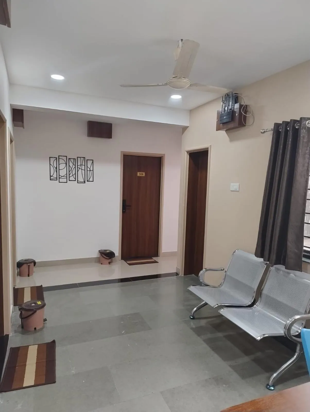 Lobby or reception in DatsunG Studios