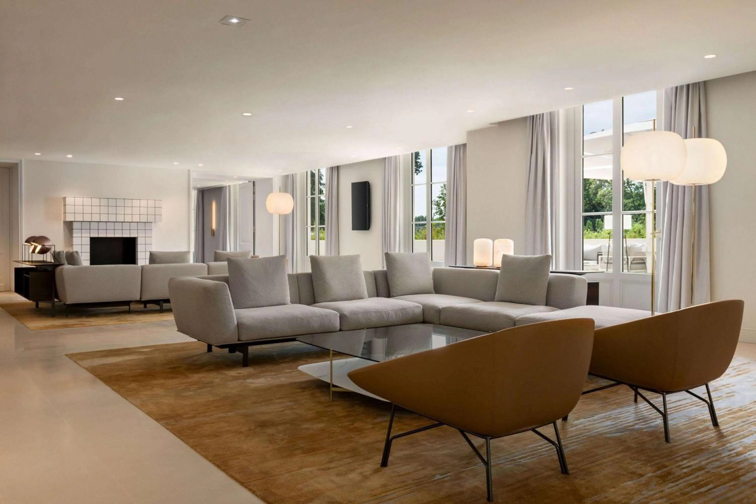 Lobby or reception in Dolce by Wyndham Versailles - Domaine du Montcel