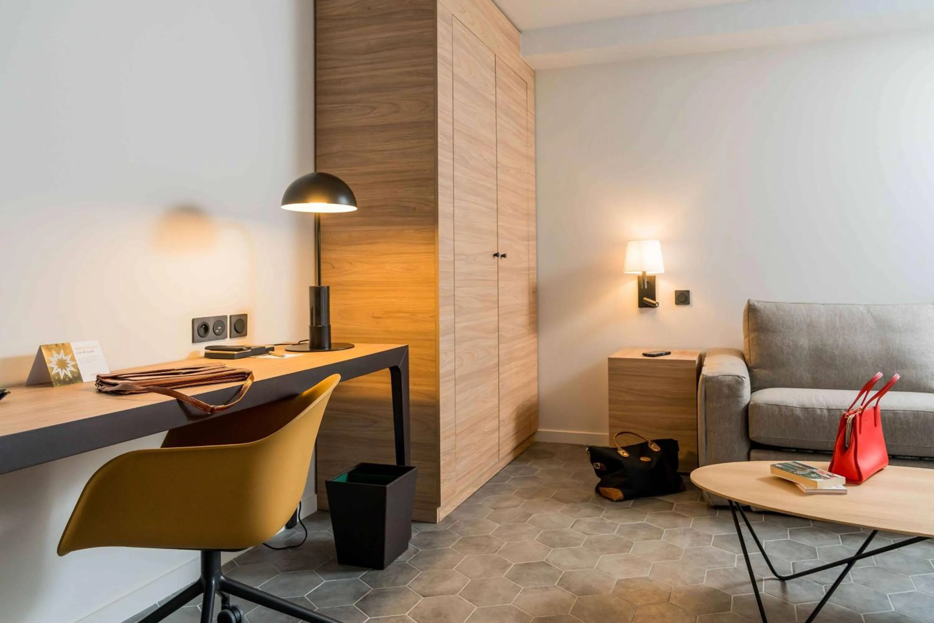 Photo of the whole room in Dolce by Wyndham Versailles - Domaine du Montcel