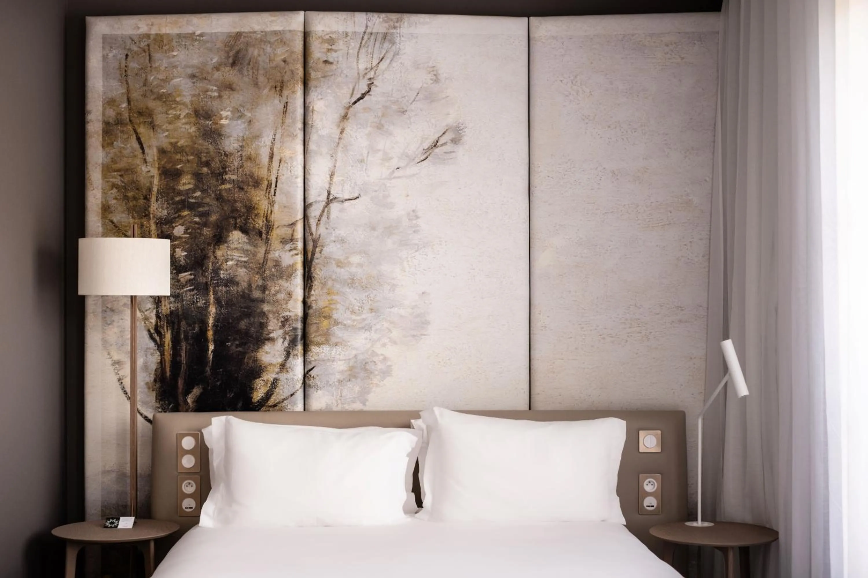 Bedroom, Bed in Dolce by Wyndham Versailles - Domaine du Montcel