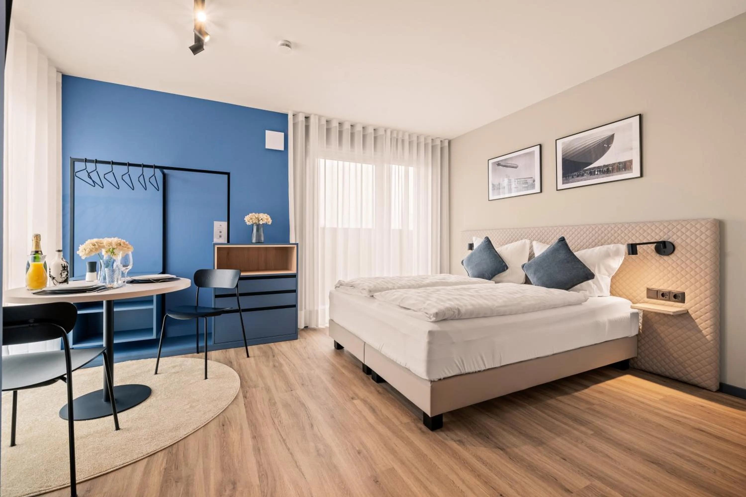 Bed in Motel42-Temporary Living