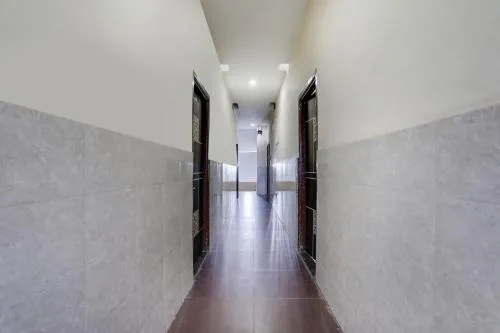 HOTEL O SHIVAAY INN