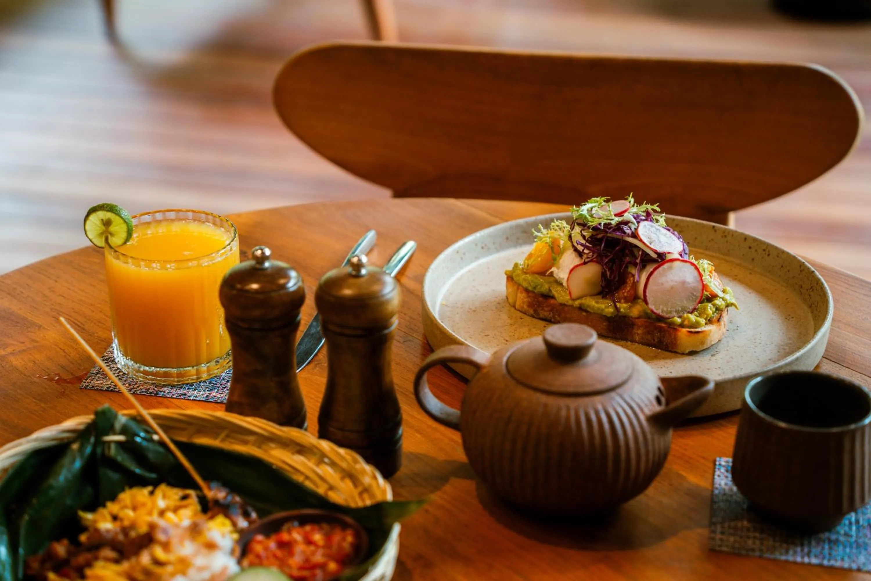 Breakfast in Ocean View Villas by Grün