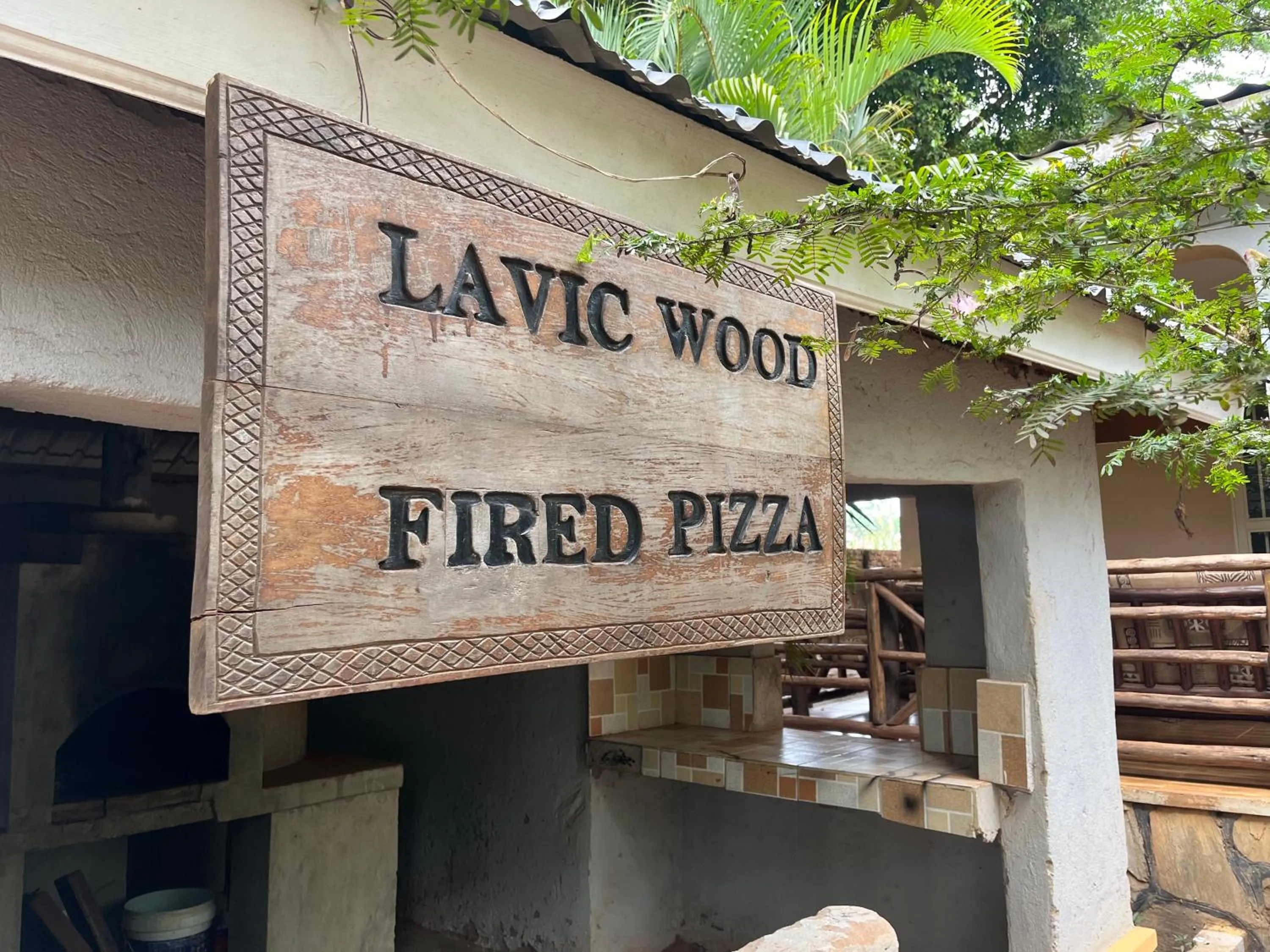 Lavic Country Resort Adjumani
