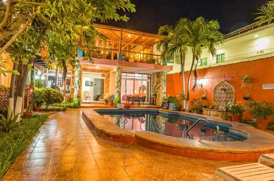 Patio in Hotel Maria's Nicte Ha