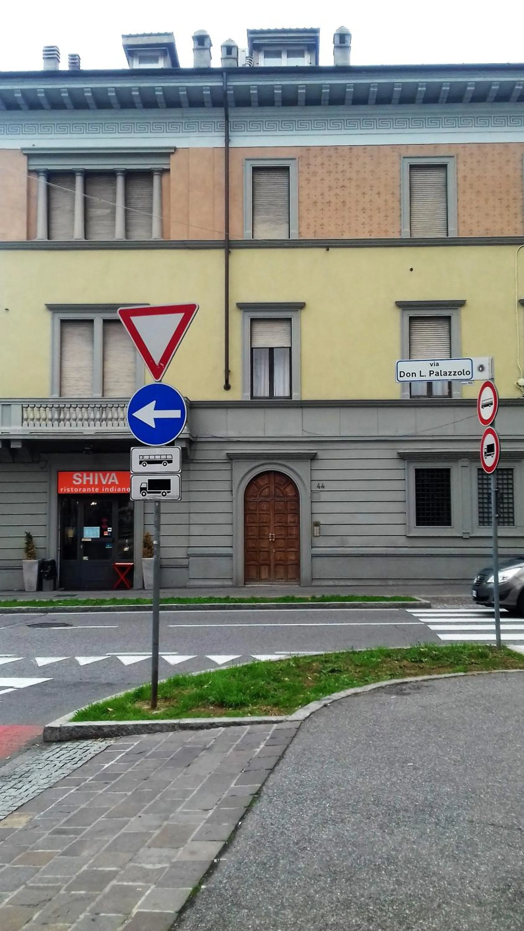 Facade/entrance in Dany Sweethouse