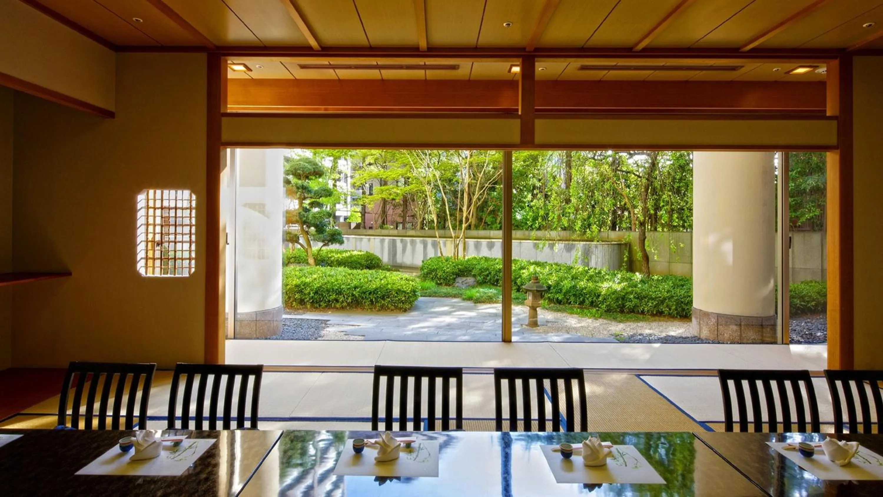 Property building in ANA Crowne Plaza Niigata by IHG