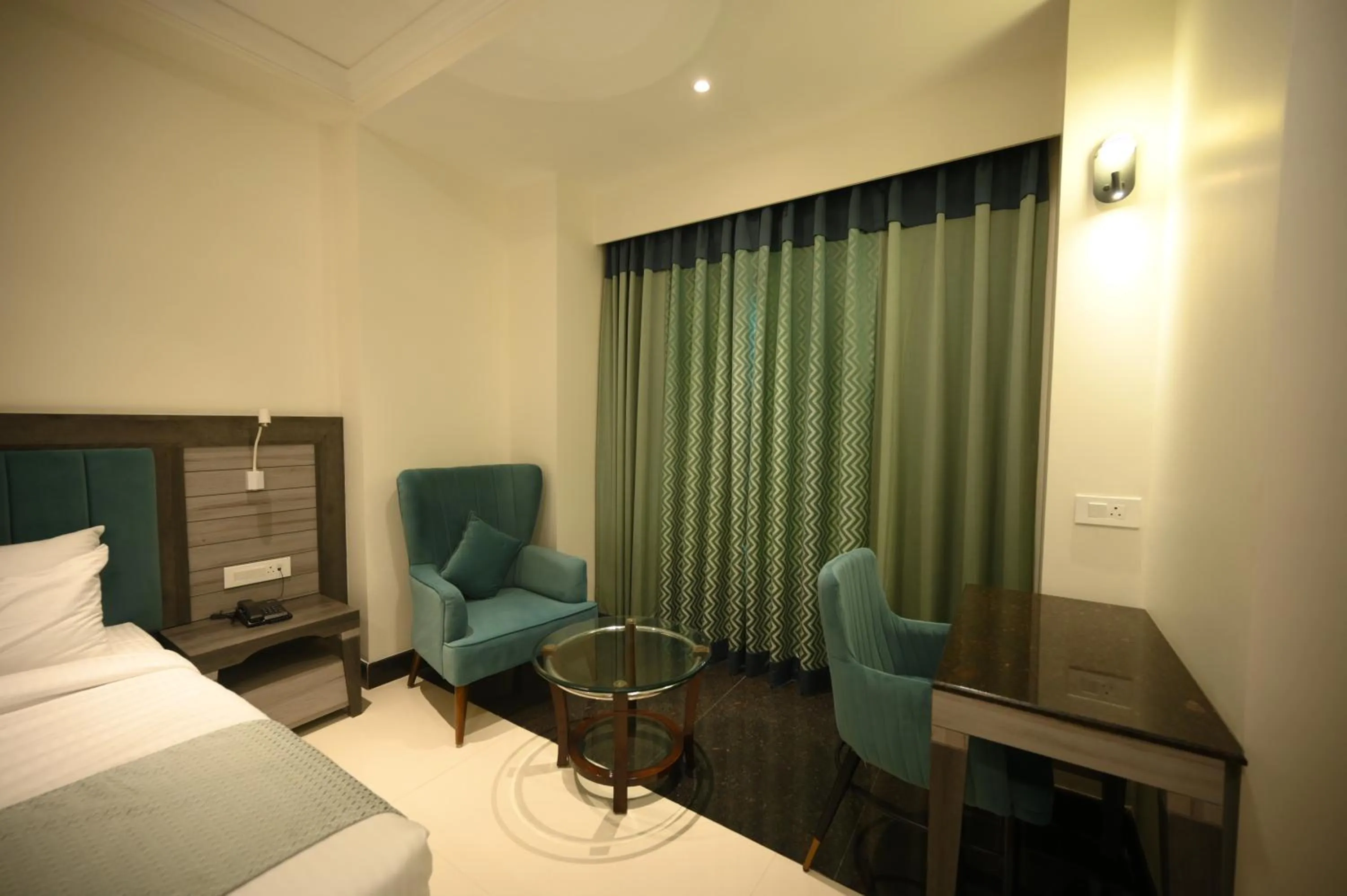 Bedroom, Bed in The Mudra Hotel