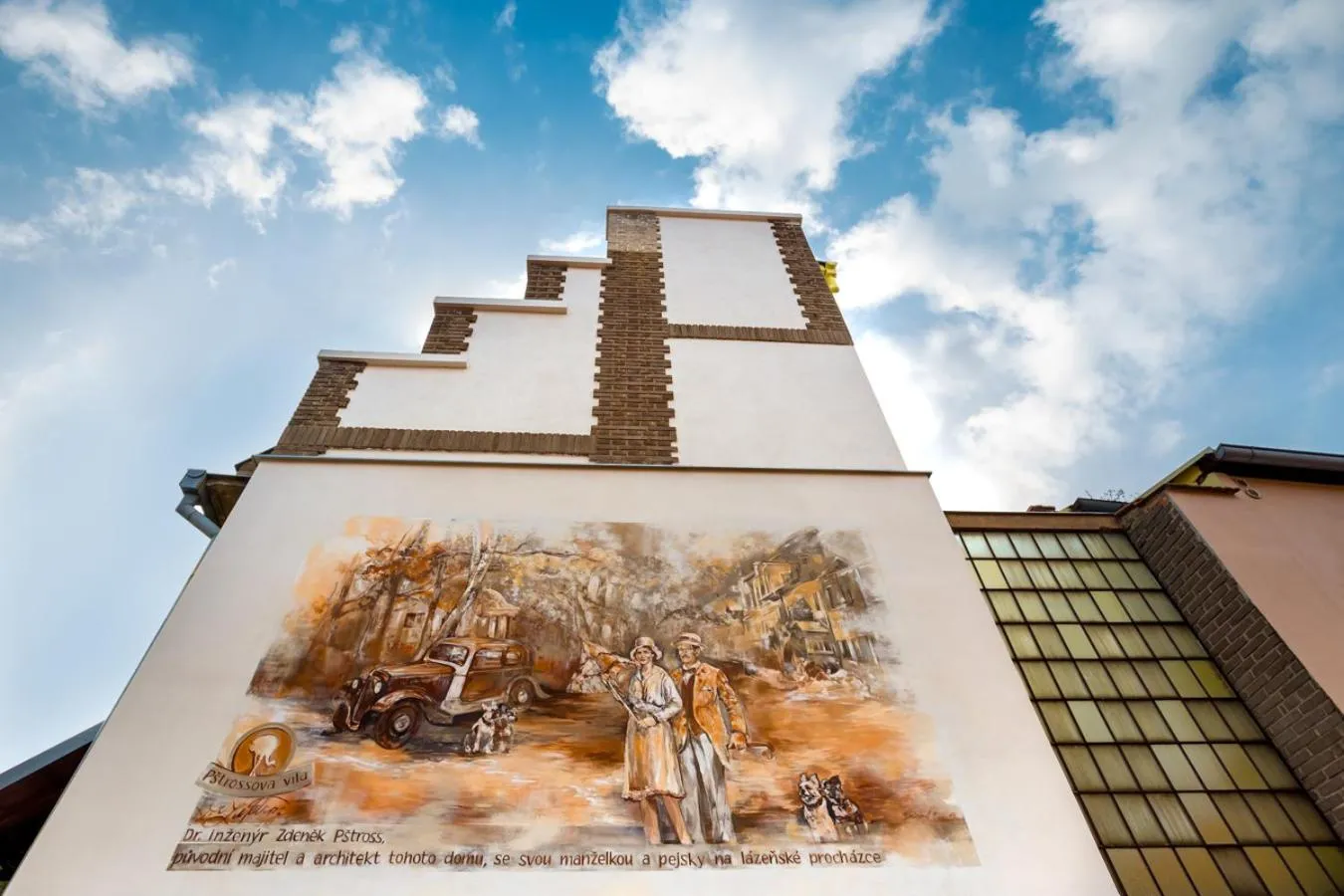 Pštrossova Vila - u klášterní zahrady