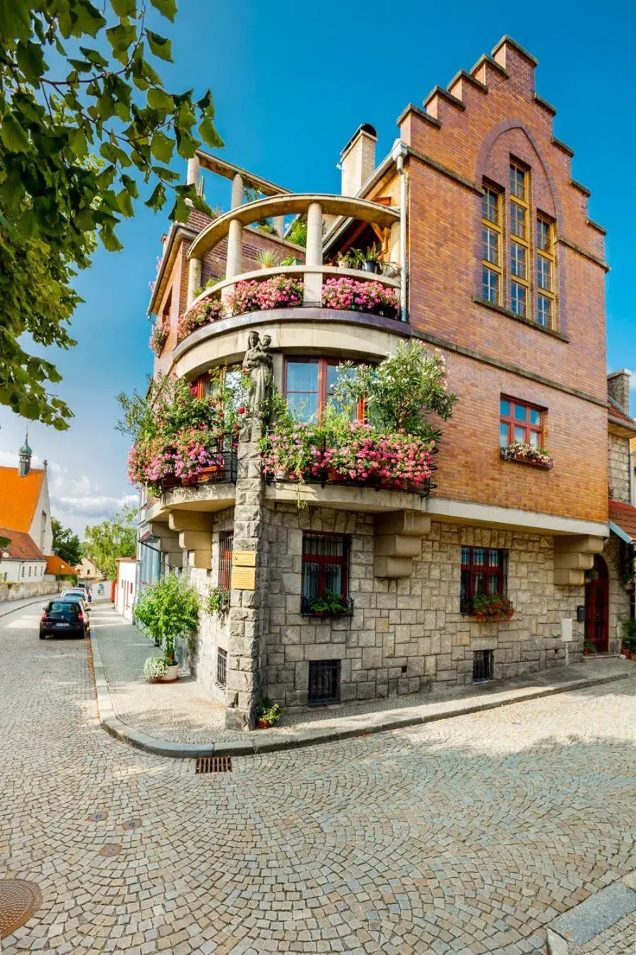Pštrossova Vila - u klášterní zahrady Pštrossova Vila - u klášterní zahrady