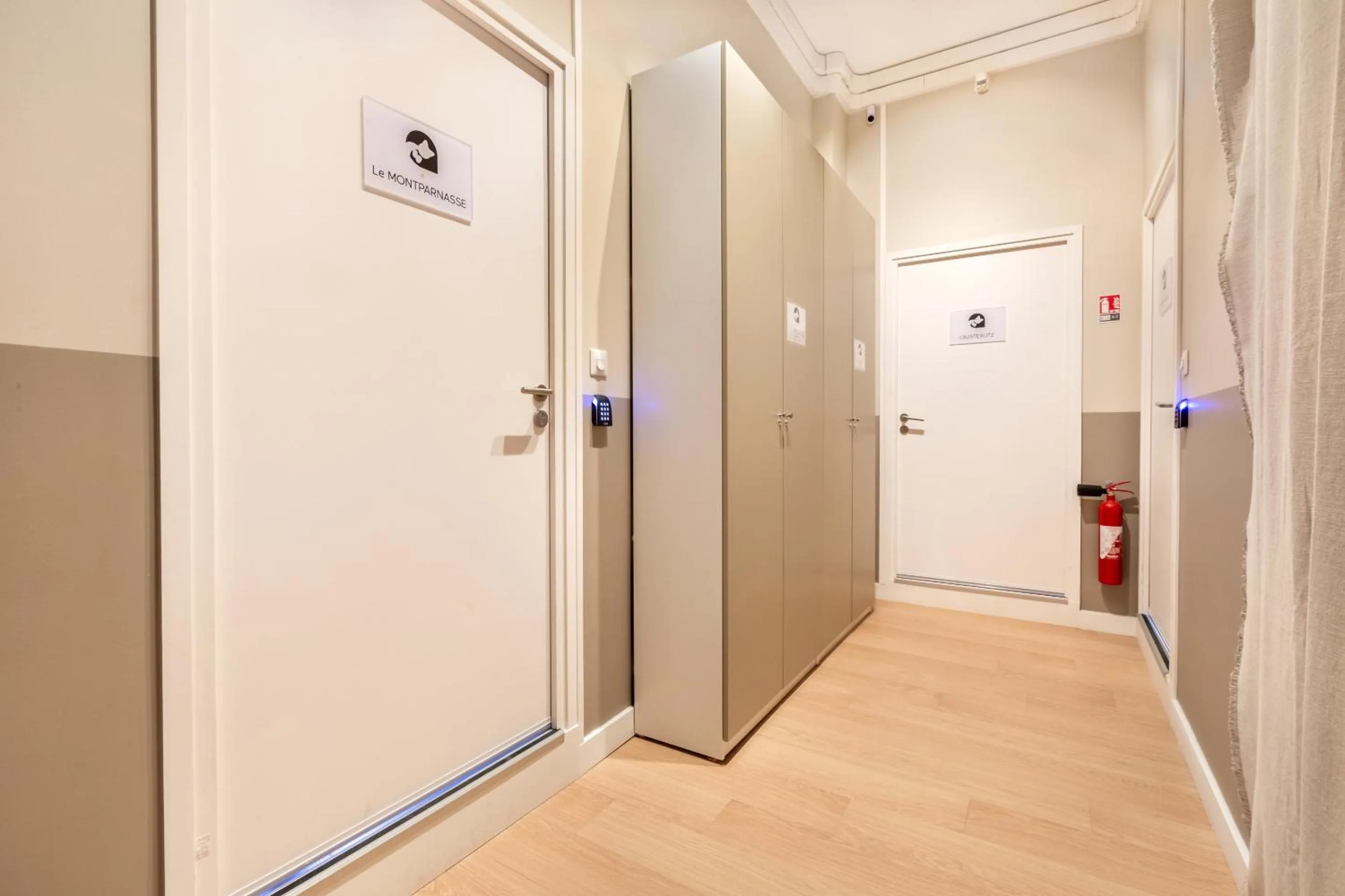 Lobby or reception in Au Chat Qui Dort Lille - Gare