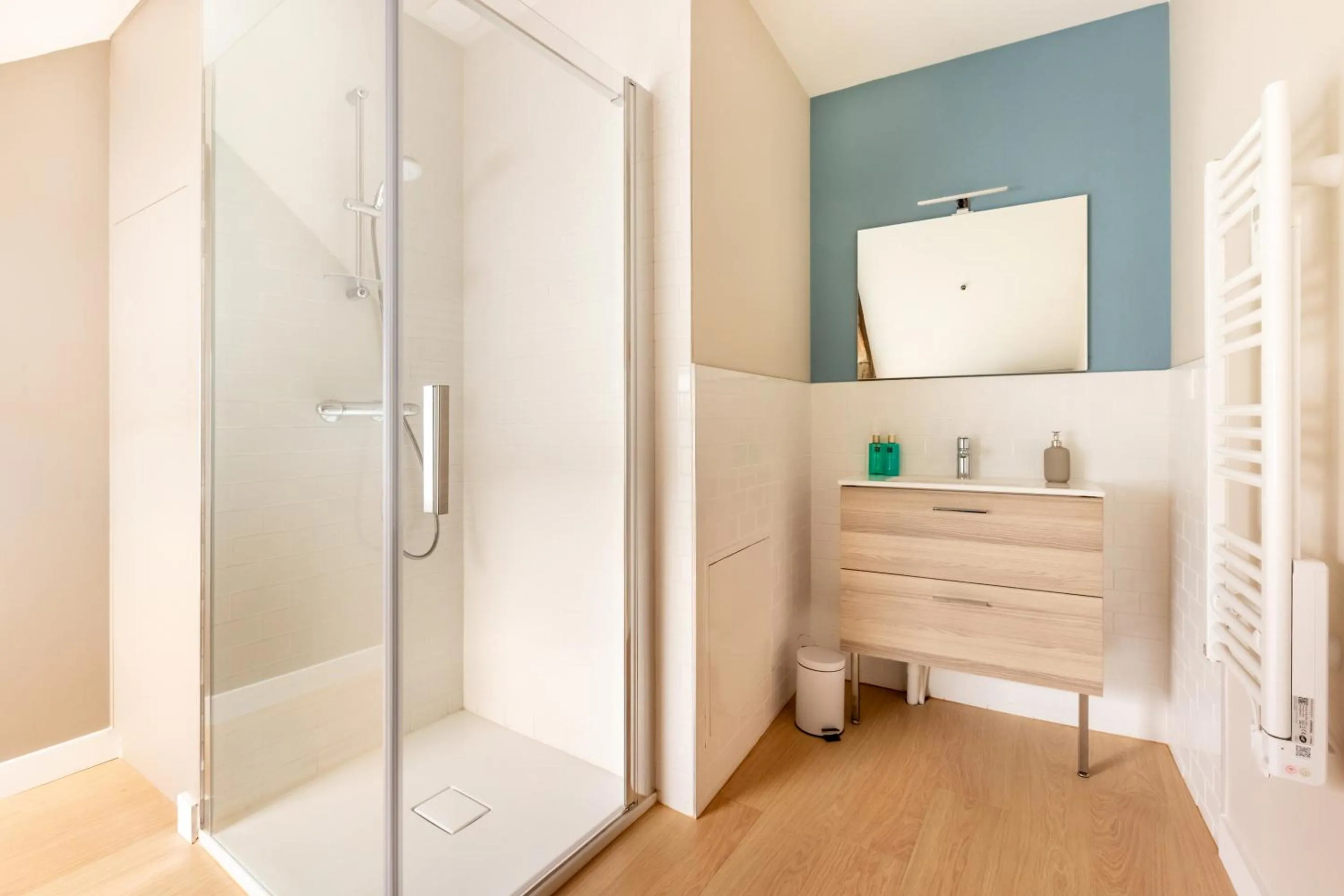 Bathroom in Au Chat Qui Dort Lille - Gare