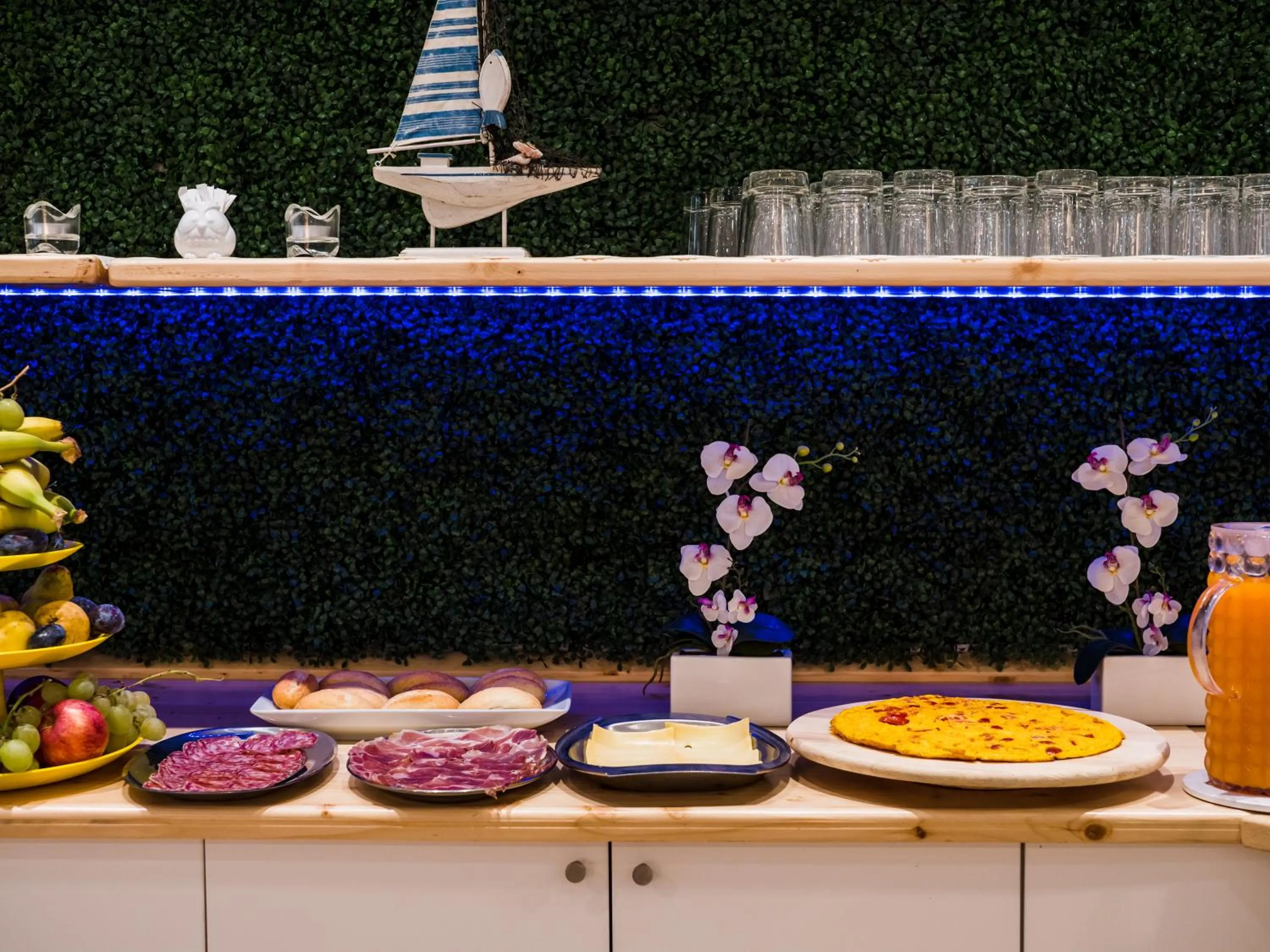 Breakfast in Hotel Villa Sorriso