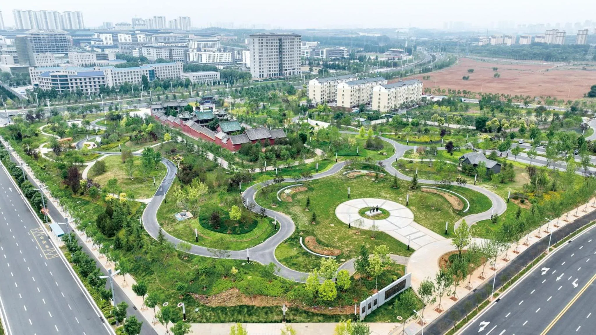 Nearby landmark in voco Jincheng Danhe by IHG