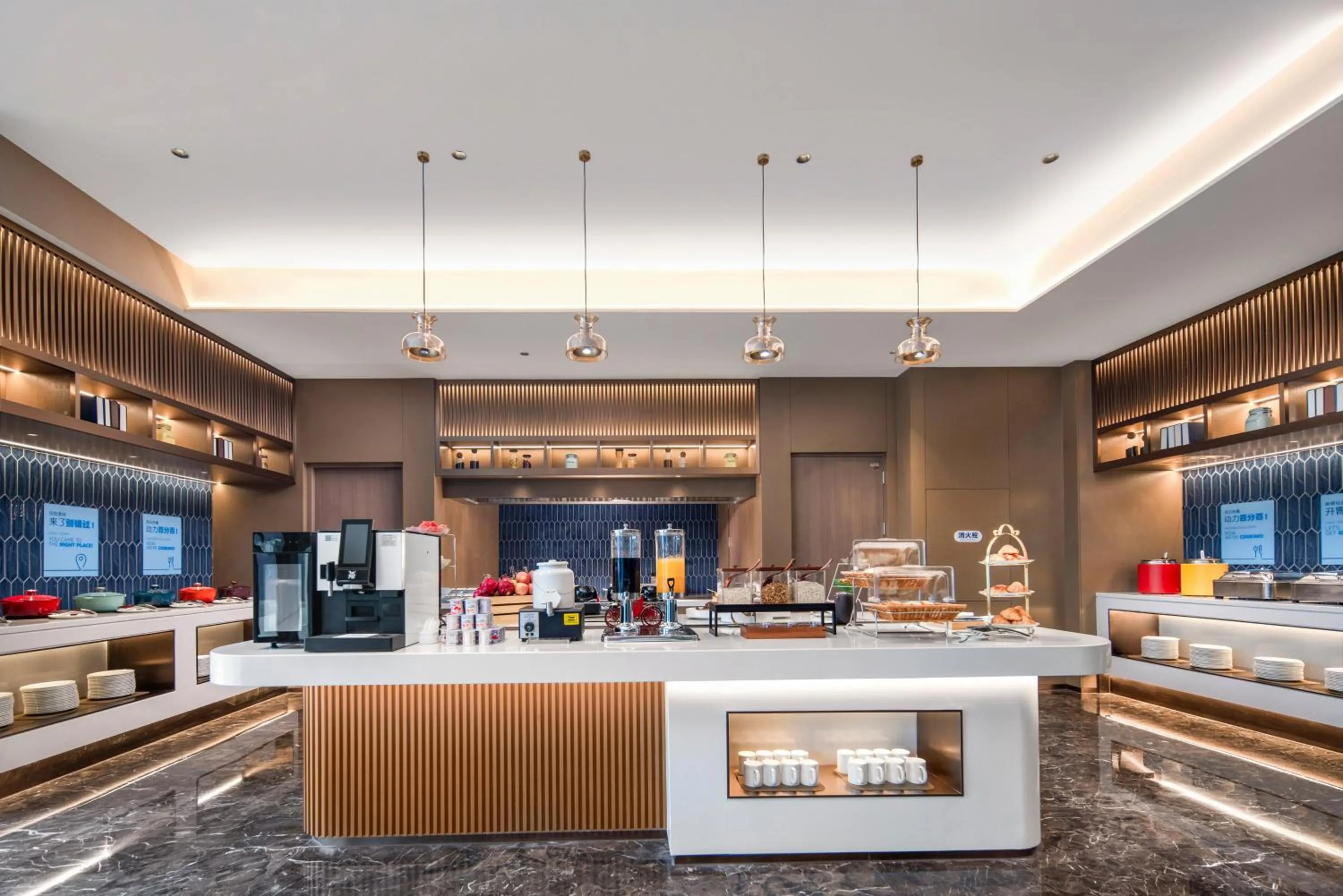 Restaurant/places to eat in Holiday Inn Express Beijing Mentougou by IHG