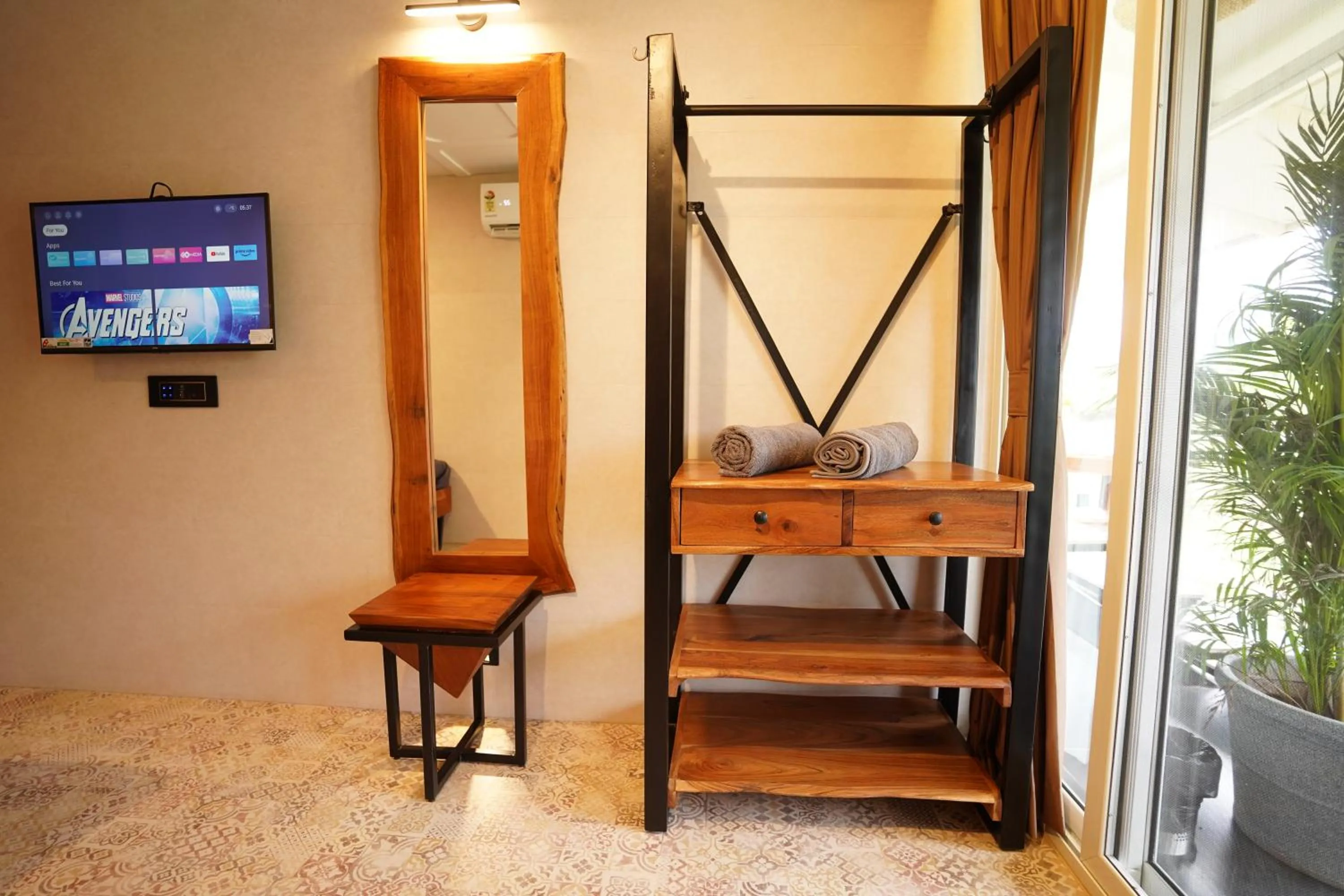 Bed in The Boat Club,Karjat